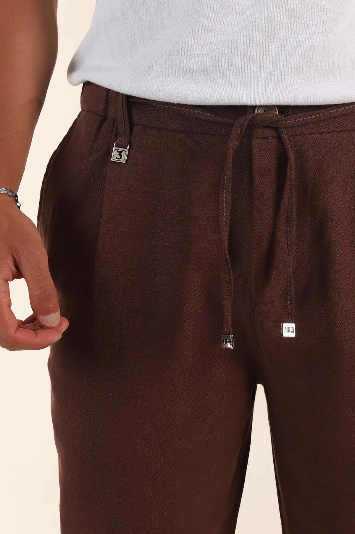 Kahverengi Relaxed Fit Pile Detaylı Bel Arkası Lastikli Erkek Pantolon 380903