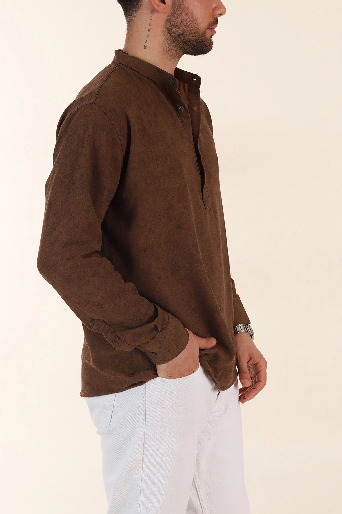 Kahverengi Relaxed Fit Yarım Düğmeli Hakim Yaka Uzun Kollu Erkek Gömlek 369365