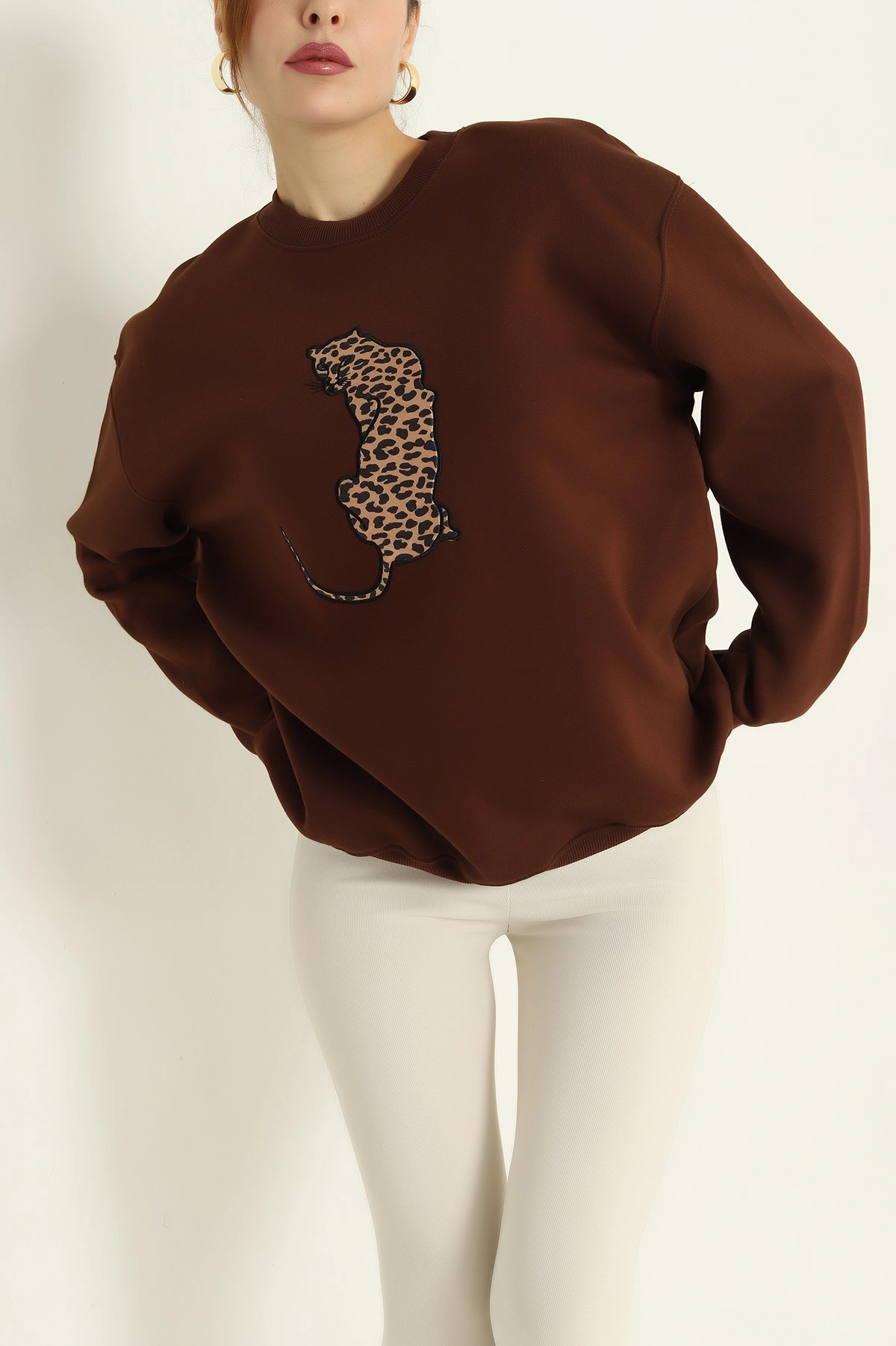 Kahverengi Şardonlu Leopar Desenli Üç İp Bayan Sweat 331741