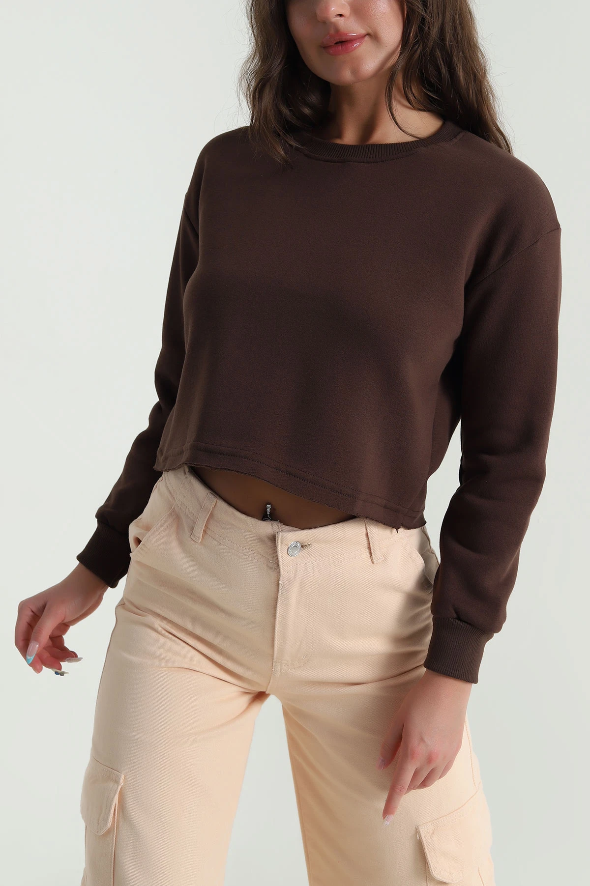 Kahverengi Şardonlu Üç İp Kadın Crop Sweat 484588