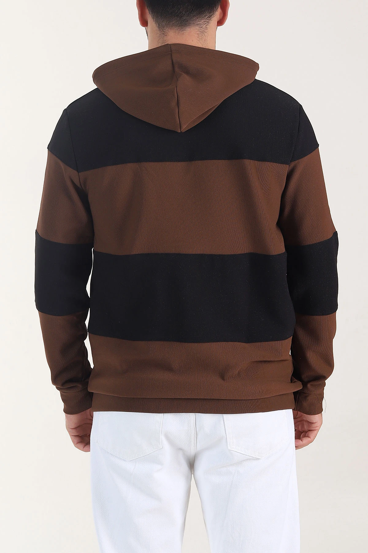 Kahverengi Siyah Cep Detaylı Yazılı Kapüşonlu Erkek Sweatshirt 408074