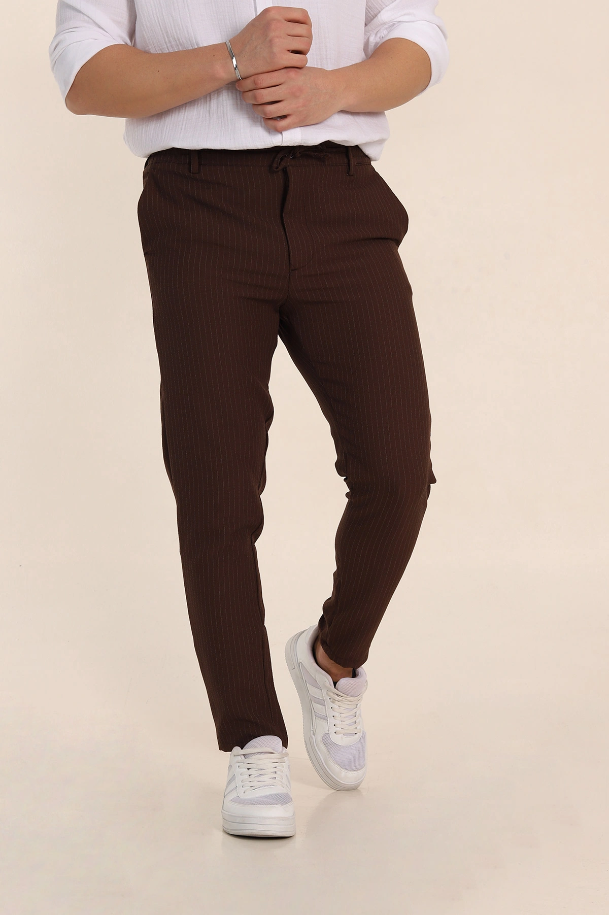 Kahverengi Slim Fit Çizgili Gofre Kumaş Erkek Pantolon 351864