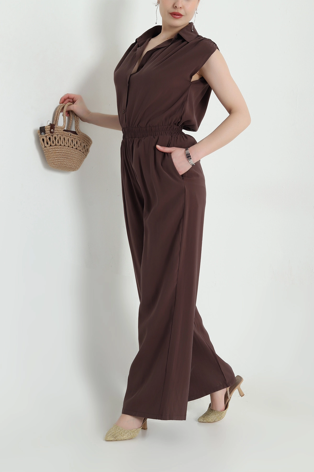 Kahverengi Tencel Bel Lastikli Düğmeli Kadın Tulum 459375