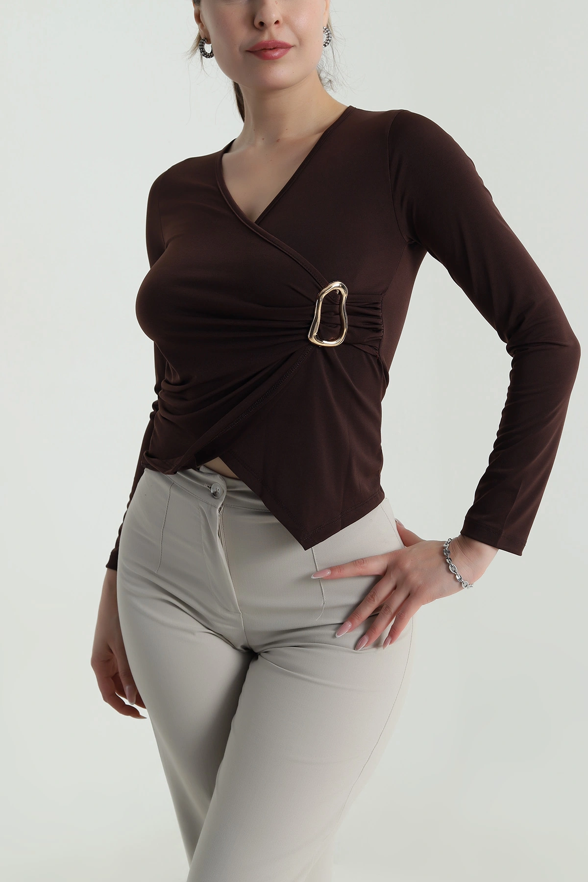 Kahverengi Tokalı Sandy Kadın Bluz 488670