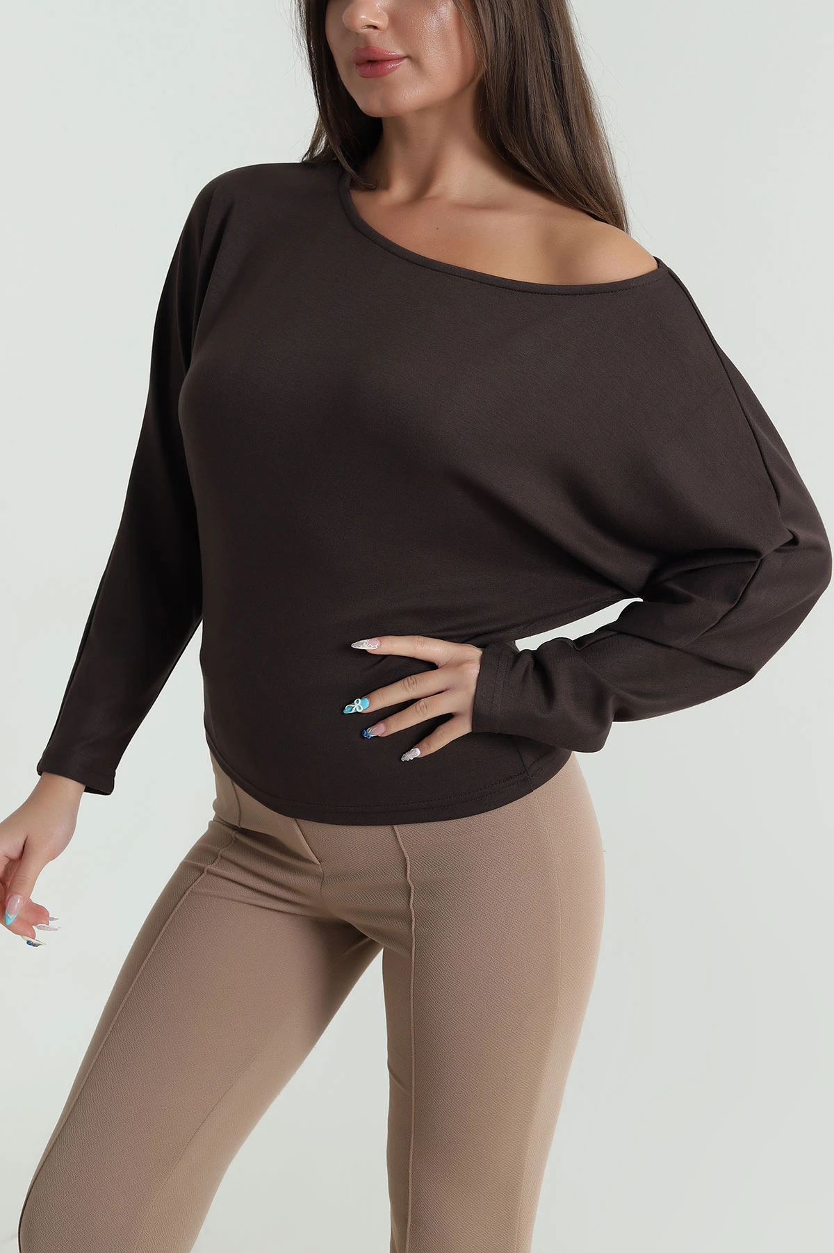 Kahverengi Yarasa Kol Modal Kadın Bluz 483066