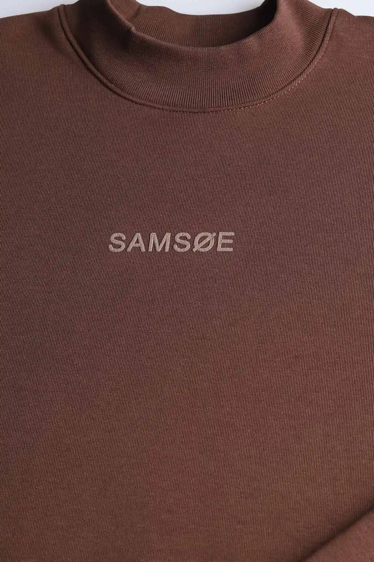 Kahverengi Yazı Detaylı Bisiklet Yaka Erkek Sweatshirt 397037