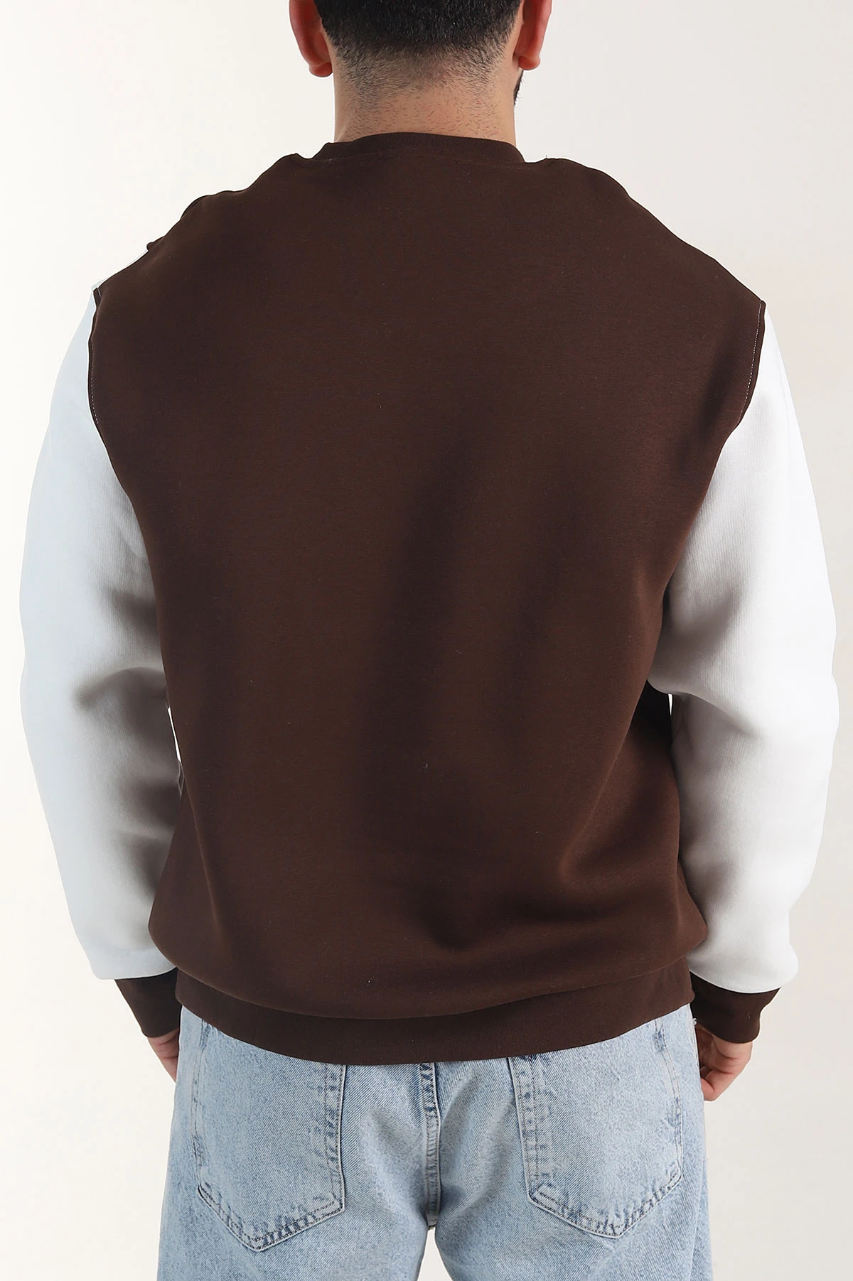 Kahverengi Yazı Detaylı Bisiklet Yaka Erkek Sweatshirt 404763