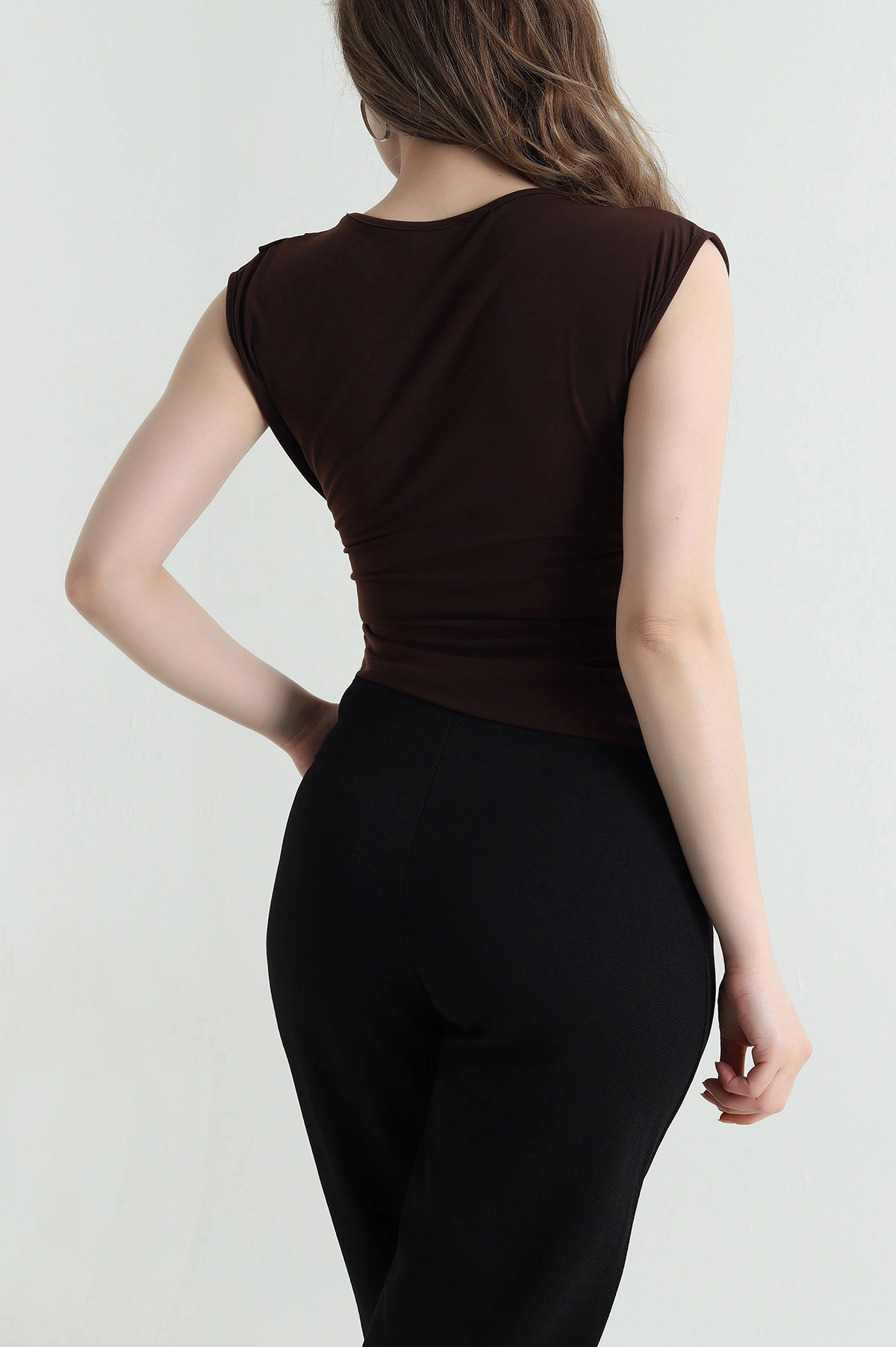 Kahverengi Yıldız Tokalı Buzzy Kadın Bluz 459736