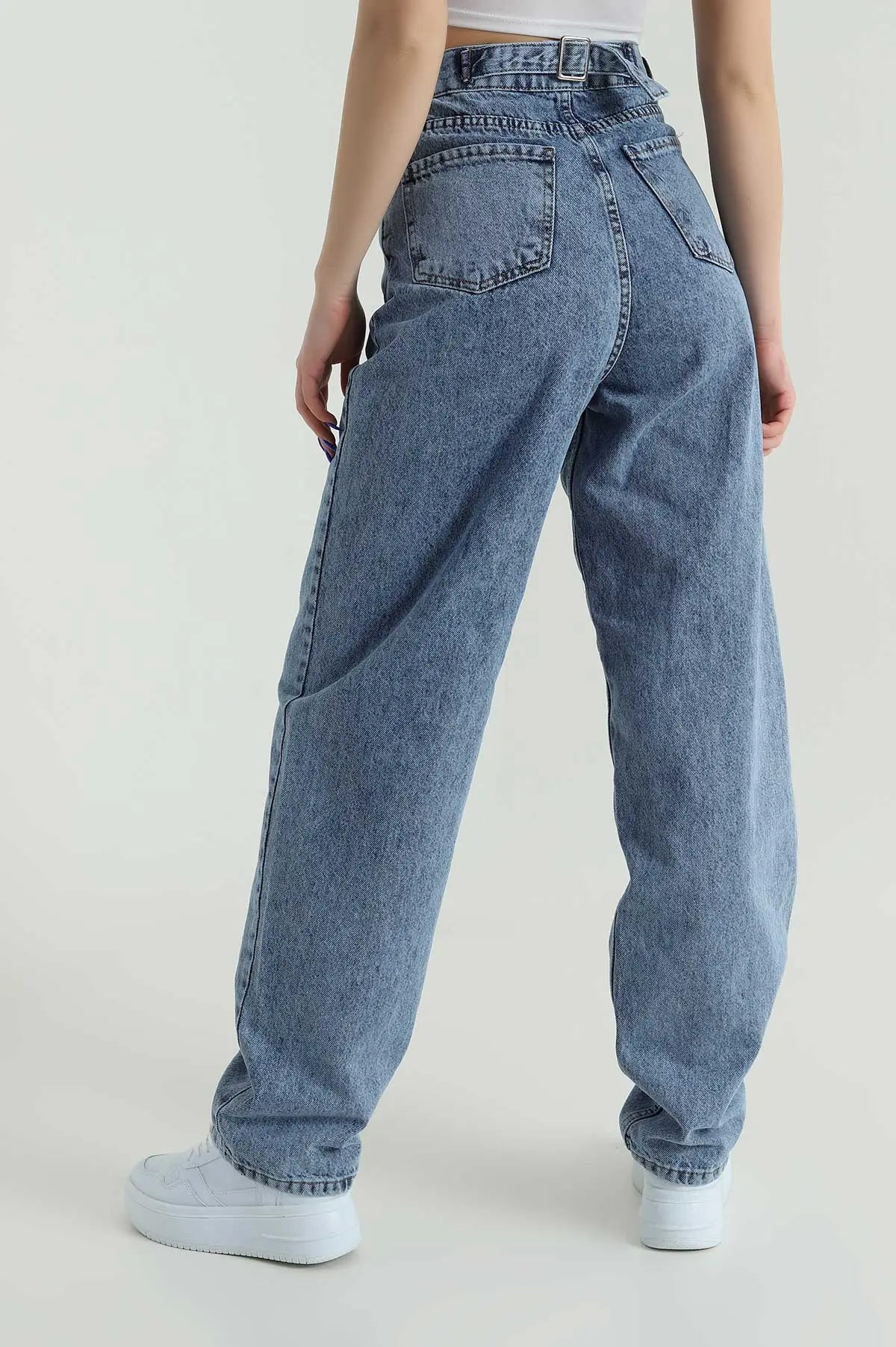 Kar Yıkama Tokalı Baggy Kadın Kot Pantolon 423899