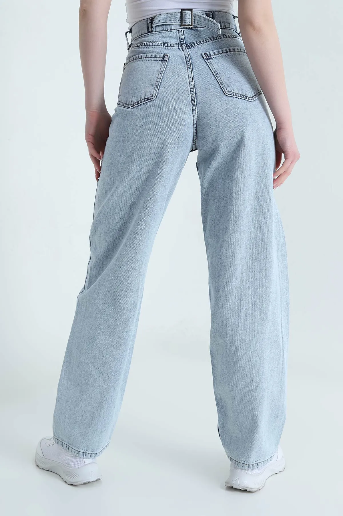 Kar Yıkama Tokalı Baggy Kadın Kot Pantolon 453299