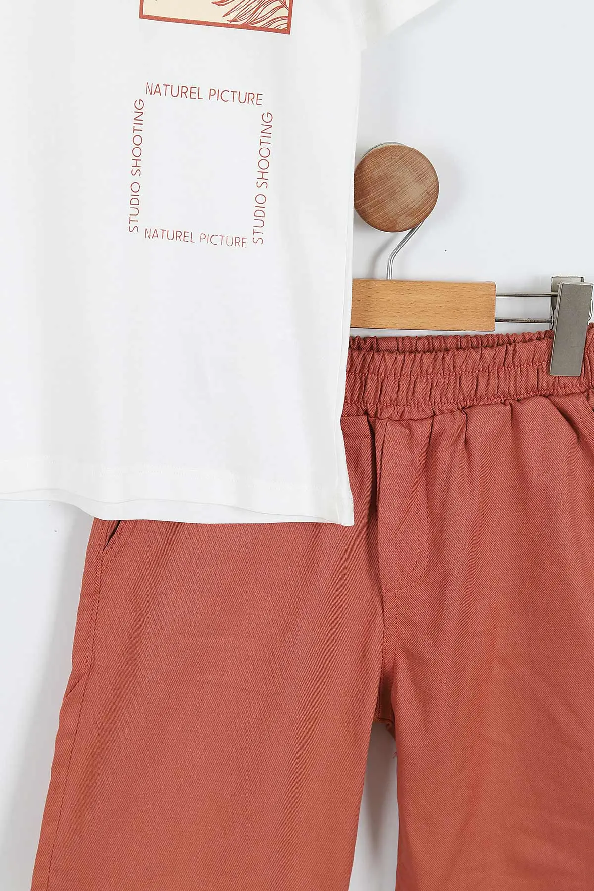 Kiremit (3-10 Yaş)Naturel Baskılı Gabardin  Şortlu Erkek Çocuk Takım 356916