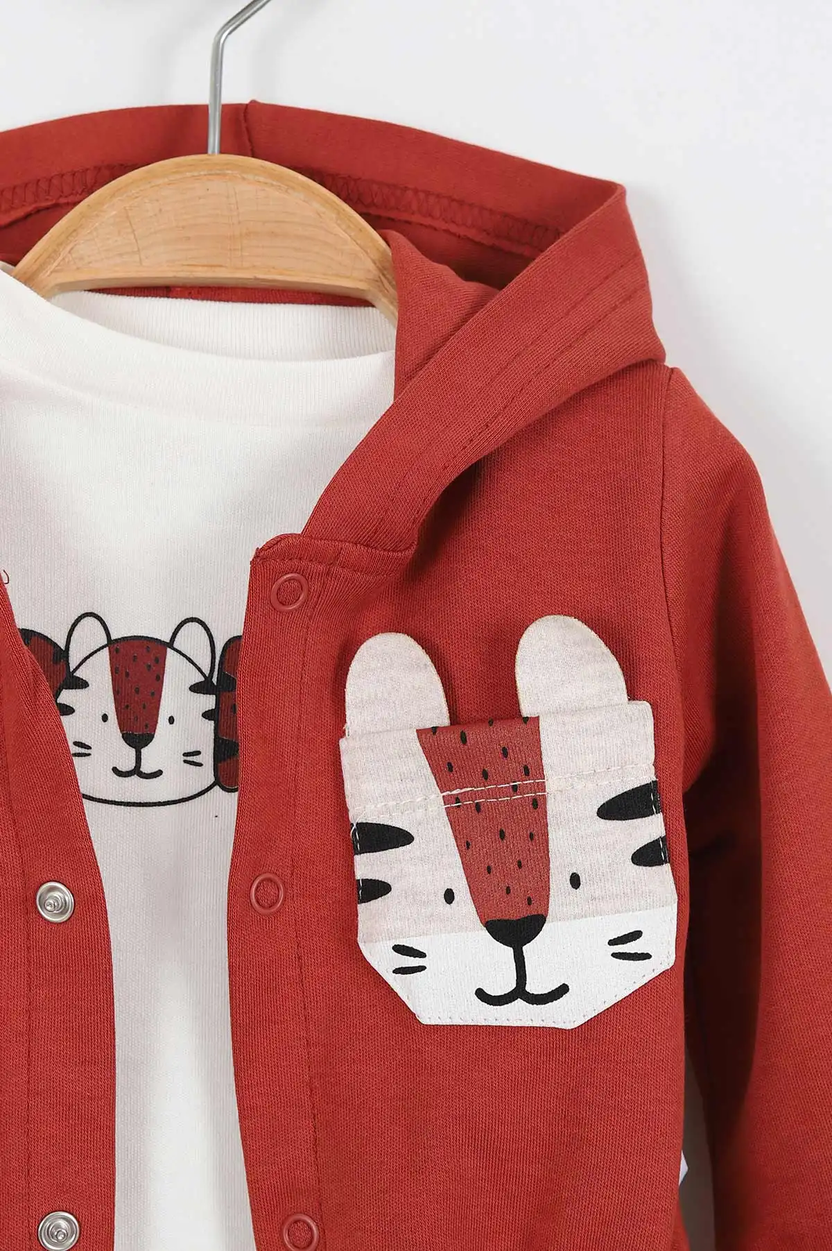 Kiremit (3-12 Ay) Tiger Baskılı Kapüşonlu İnterlok Erkek Bebek 3'lü Takım 335774