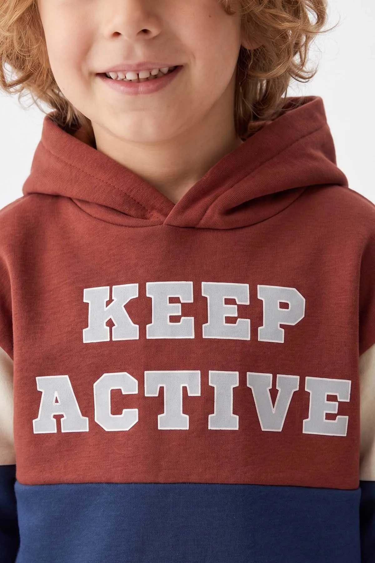 Kiremit Açık Lacivert (4-12 Yaş)Kep Active Baskılı Kapüşonlu  3 İp Şardonlu Erkek Çocuk Kışlık Takım 491386