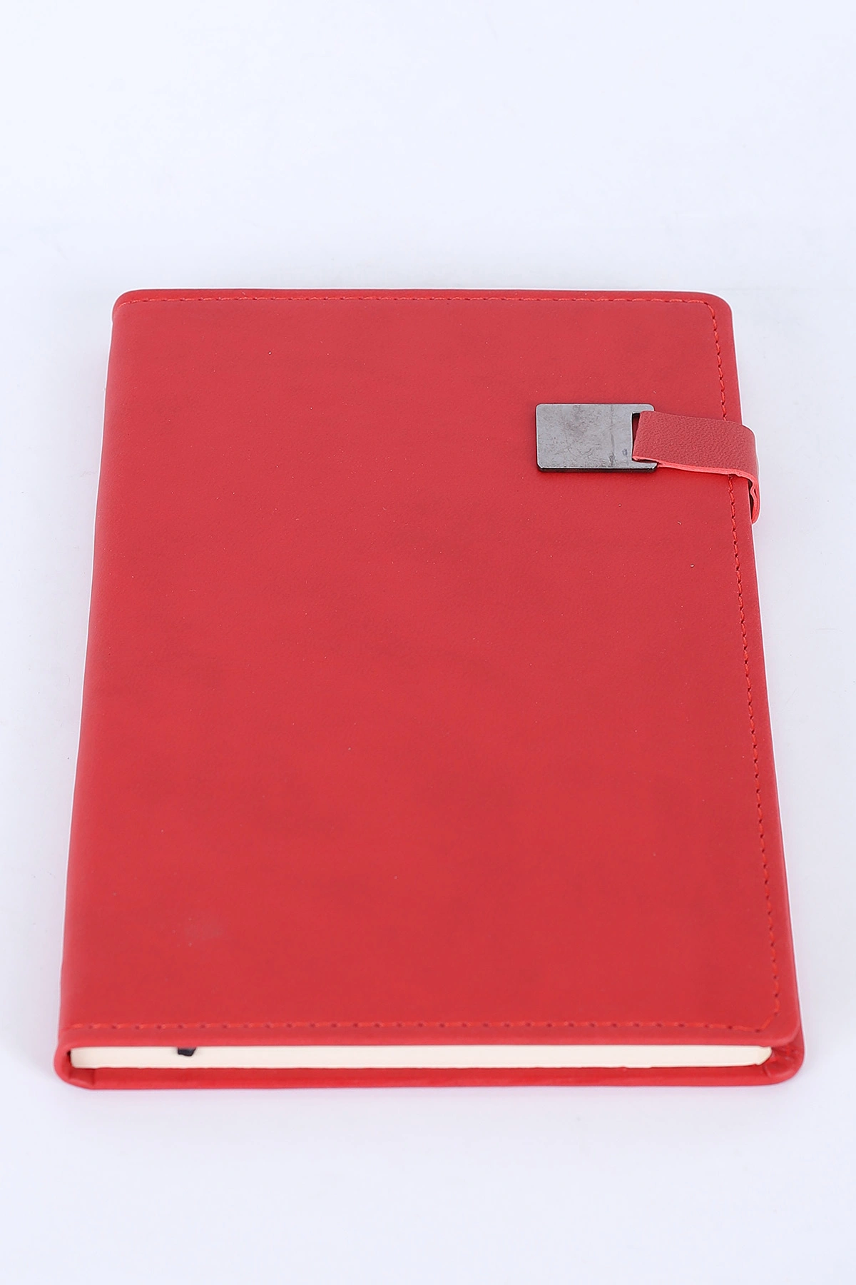 Kırmızı 13x21 Cm Tokaç Thermo Kapak Tokalı 80 Yaprak Çizgili Defter 387583