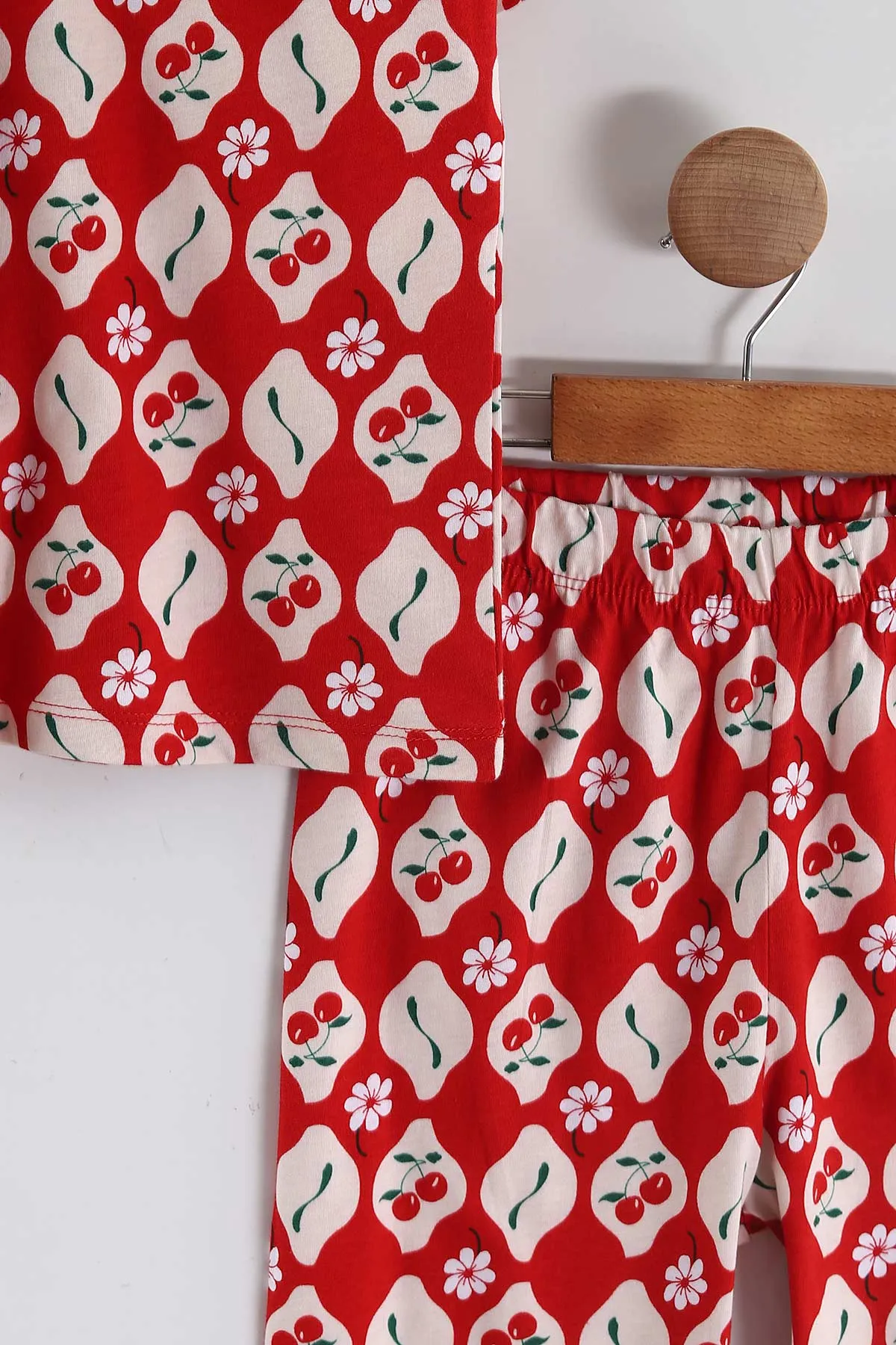 Kırmızı (2-12  Yaş) Kiraz Desenli  Kız Çocuk Pijama  Takım 456073
