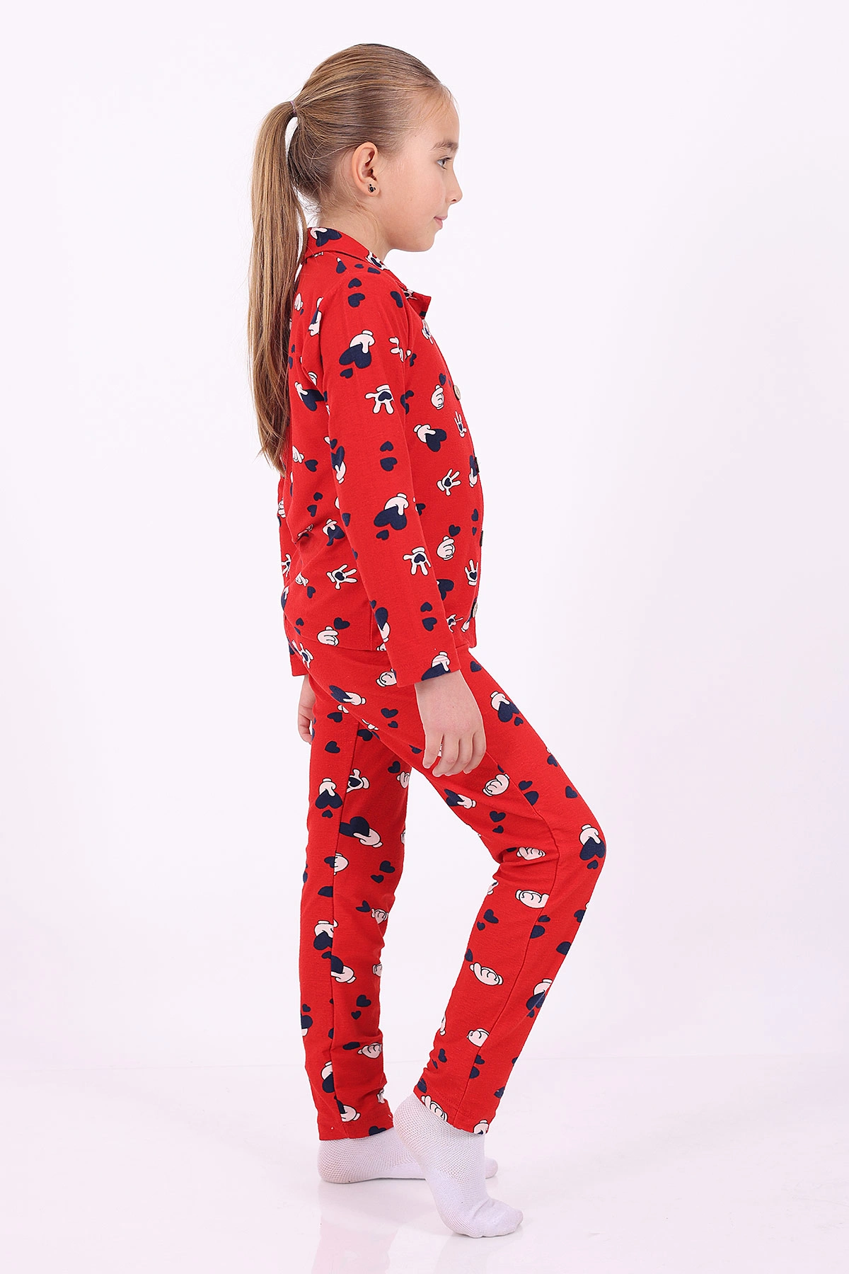 Kırmızı (4-12 Yaş)Kalp Desenli Düğmeli Kız Çocuk Pijama Takımı 329807
