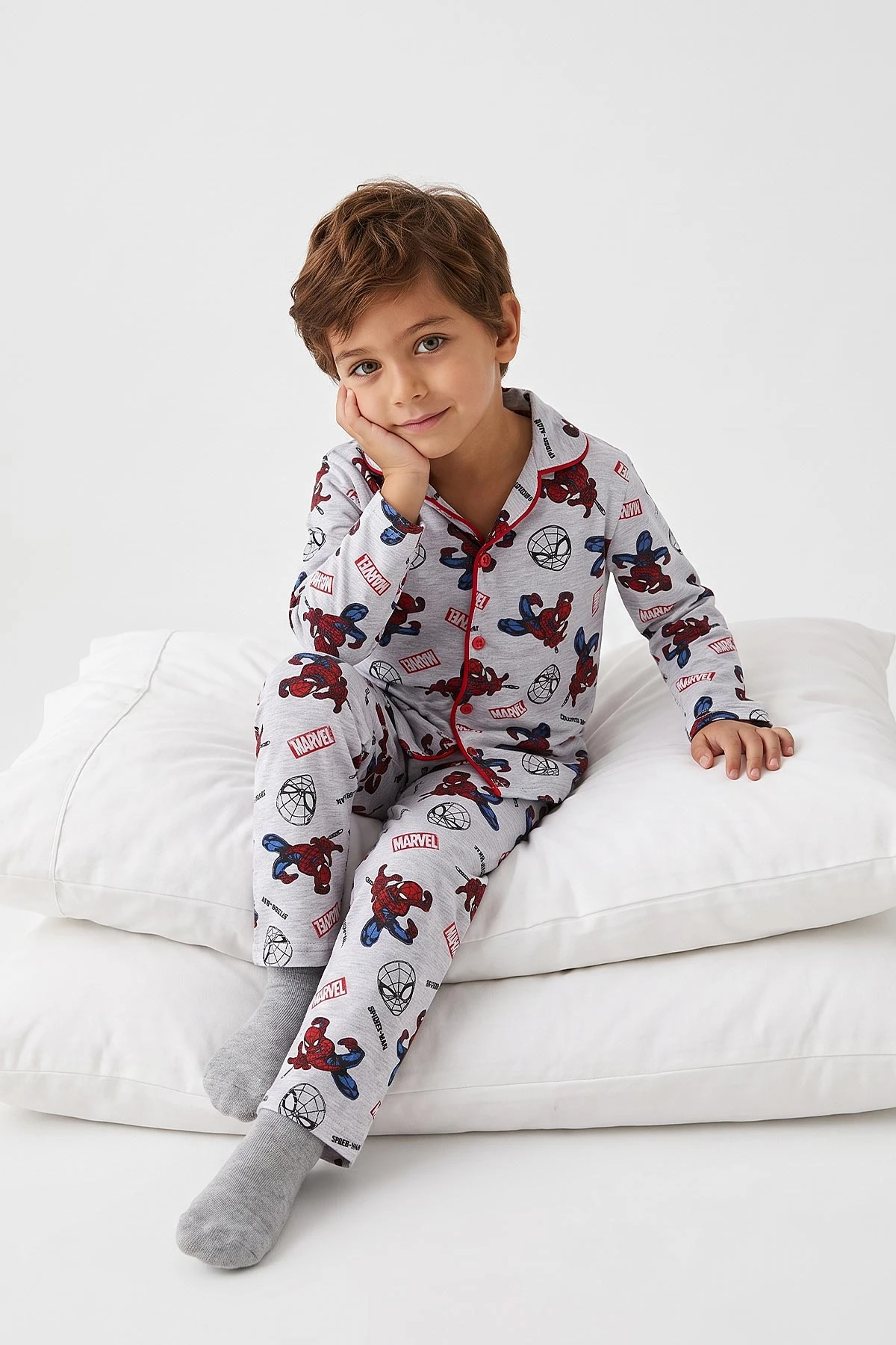 Kırmızı (4-12 Yaş)Karakter  Desenli   Uzun Kol  Ön Düğmeli  Erkek  Çocuk Pijama Takım 473672