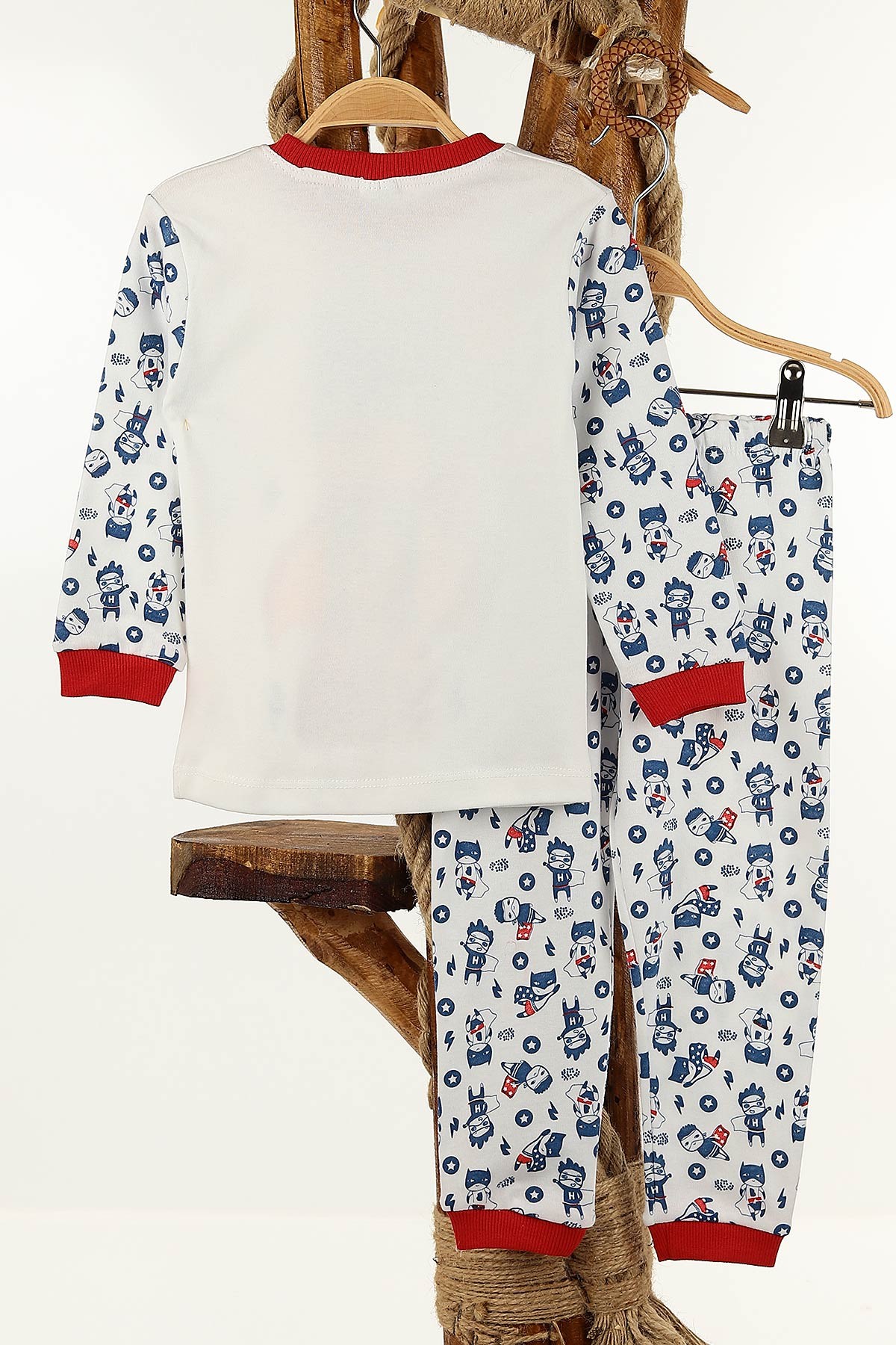 Kırmızı (4-6 Yaş) Ekru Kahraman Baskılı Erkek Çocuk Pijama Takım 145163