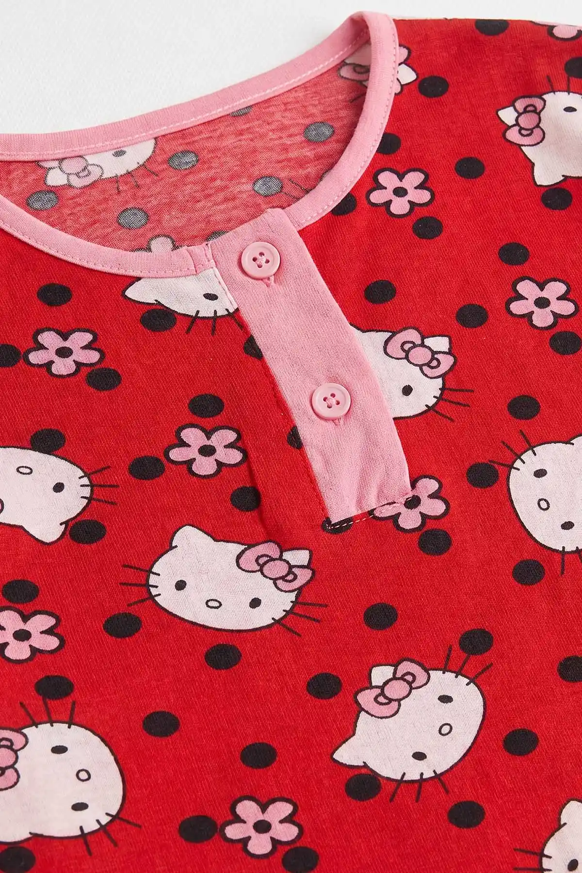 Kırmızı (6-14 Yaş) Desenli Yakadan Yarım Düğmeli  Süprem Kumaş Kız Çocuk Pijama Takımı 487220