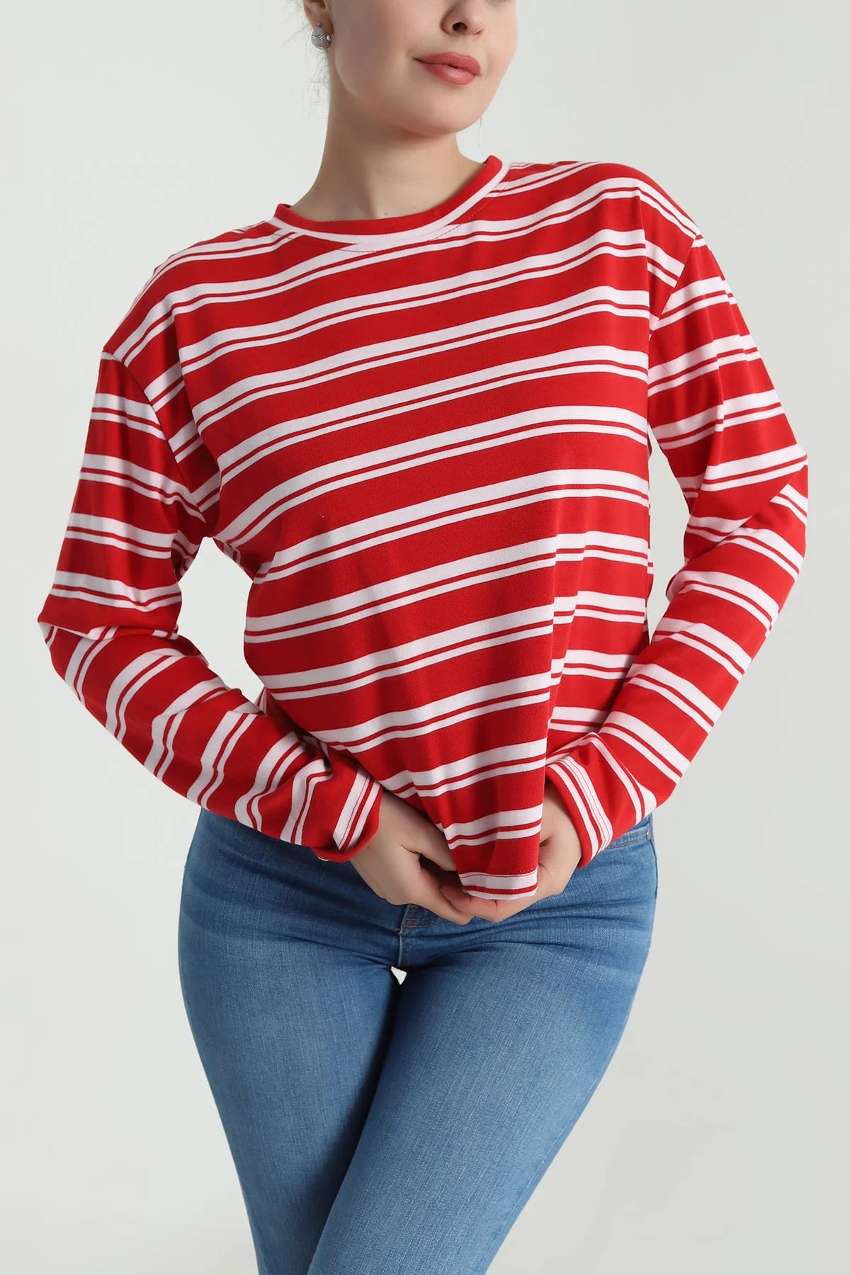 Kırmızı Çizgili Bisiklet Yaka Kadın Sweat 493744