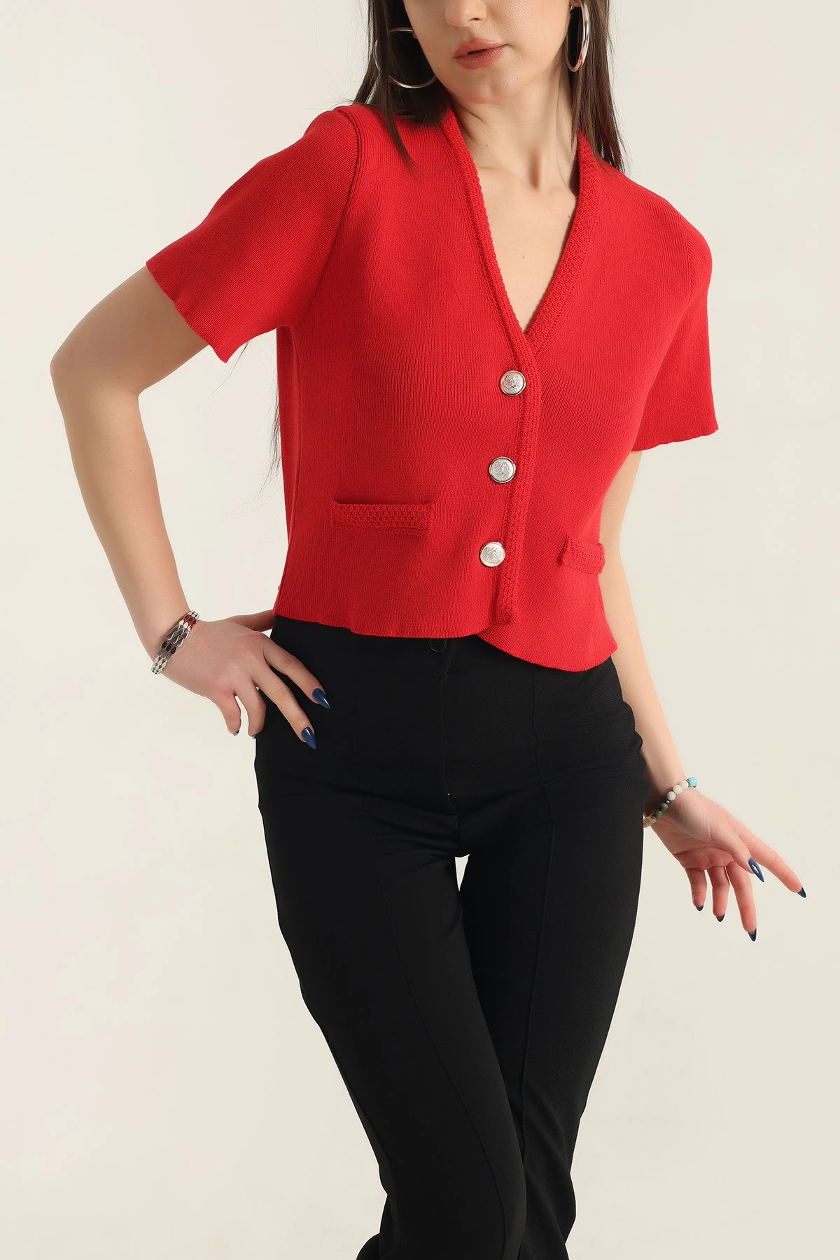 Kırmızı Düğmeli Kısa Kollu Triko Hırka 337474