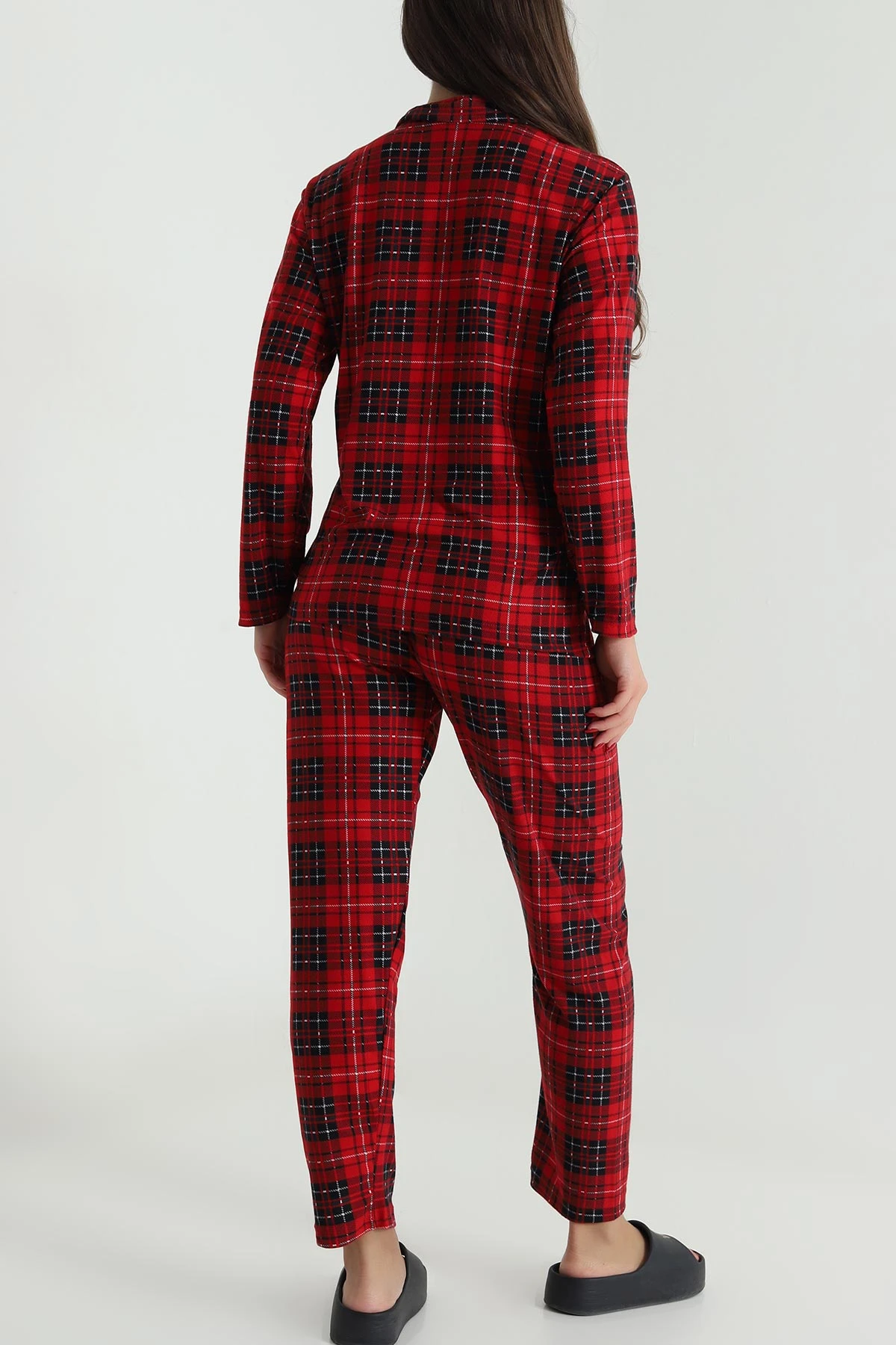 Kırmızı Düğmeli Süet Kadın Pijama Takımı 490739