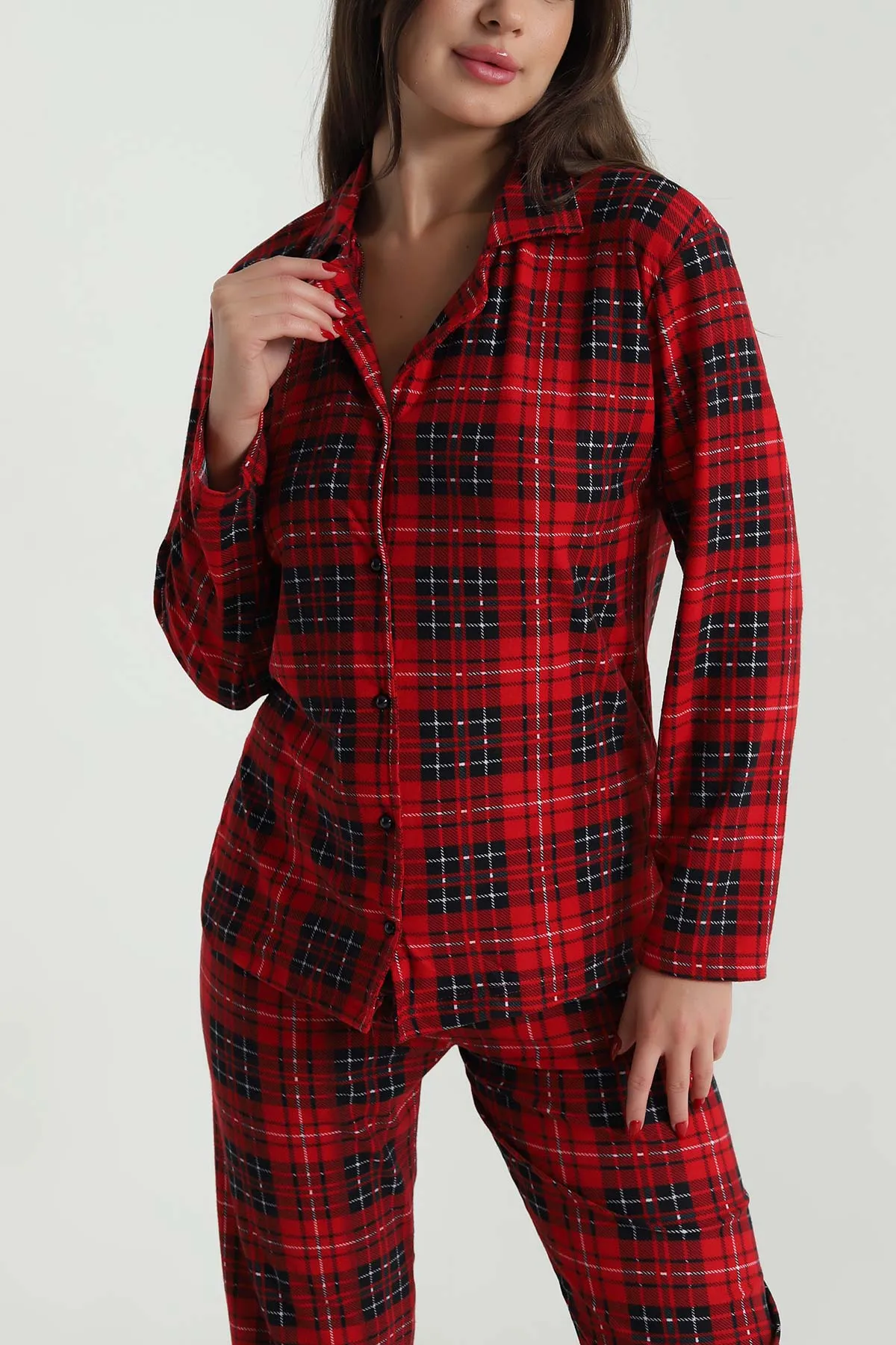 Kırmızı Düğmeli Süet Kadın Pijama Takımı 490739