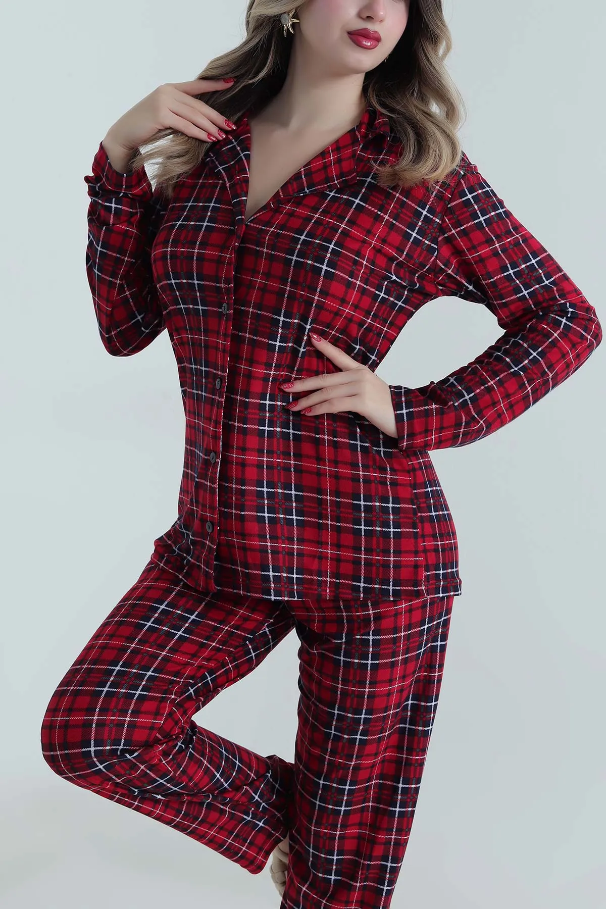 Kırmızı Düğmeli Süet Kadın Pijama Takımı 499835