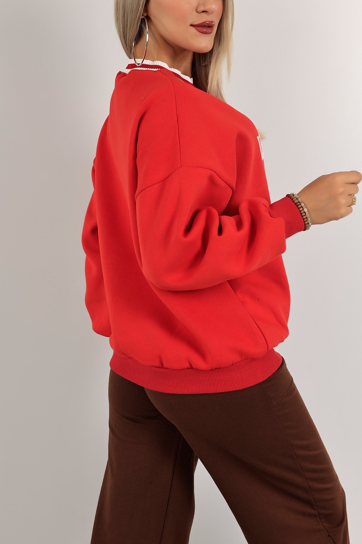 Kırmızı İçi Şardonlu Nakışlı Sweat 133819