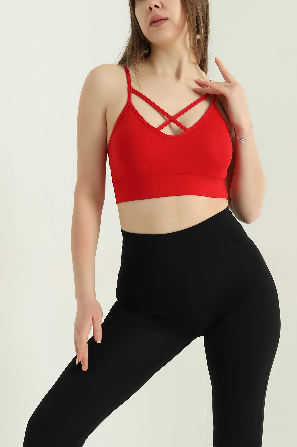 Kırmızı Kaplı İp Askılı Büstiyer 337081