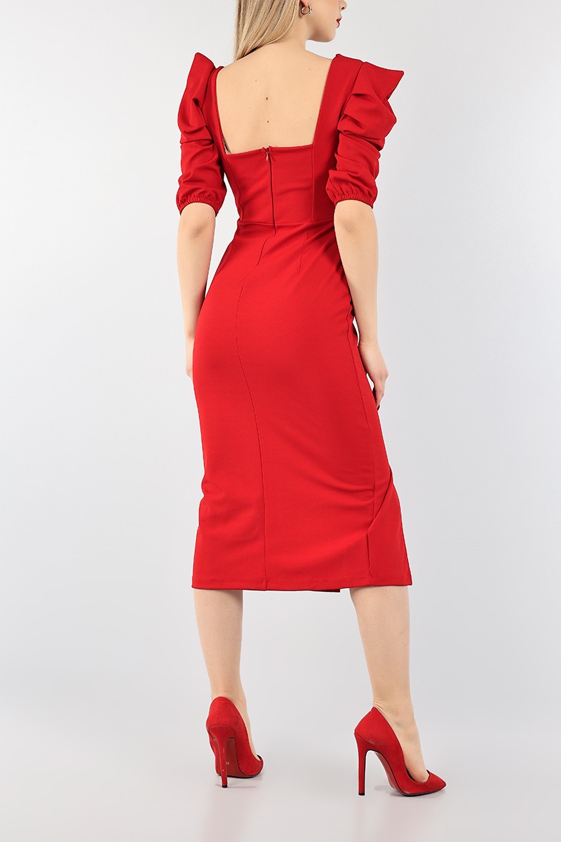 Kırmızı Kare Yaka Yırtmaçlı Elbise 96851