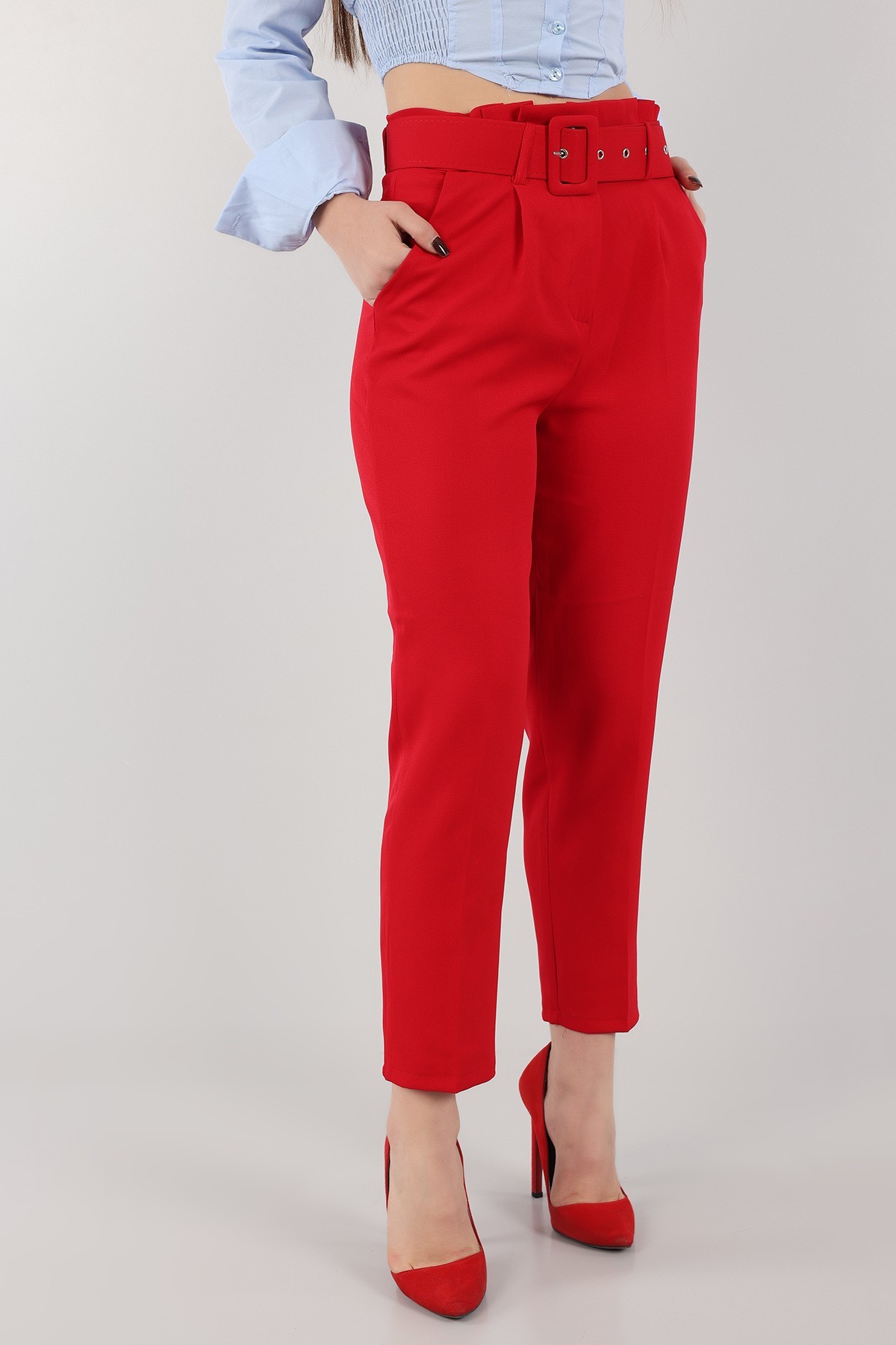 Kırmızı Kemerli Cepli Bayan Pantolon 150759
