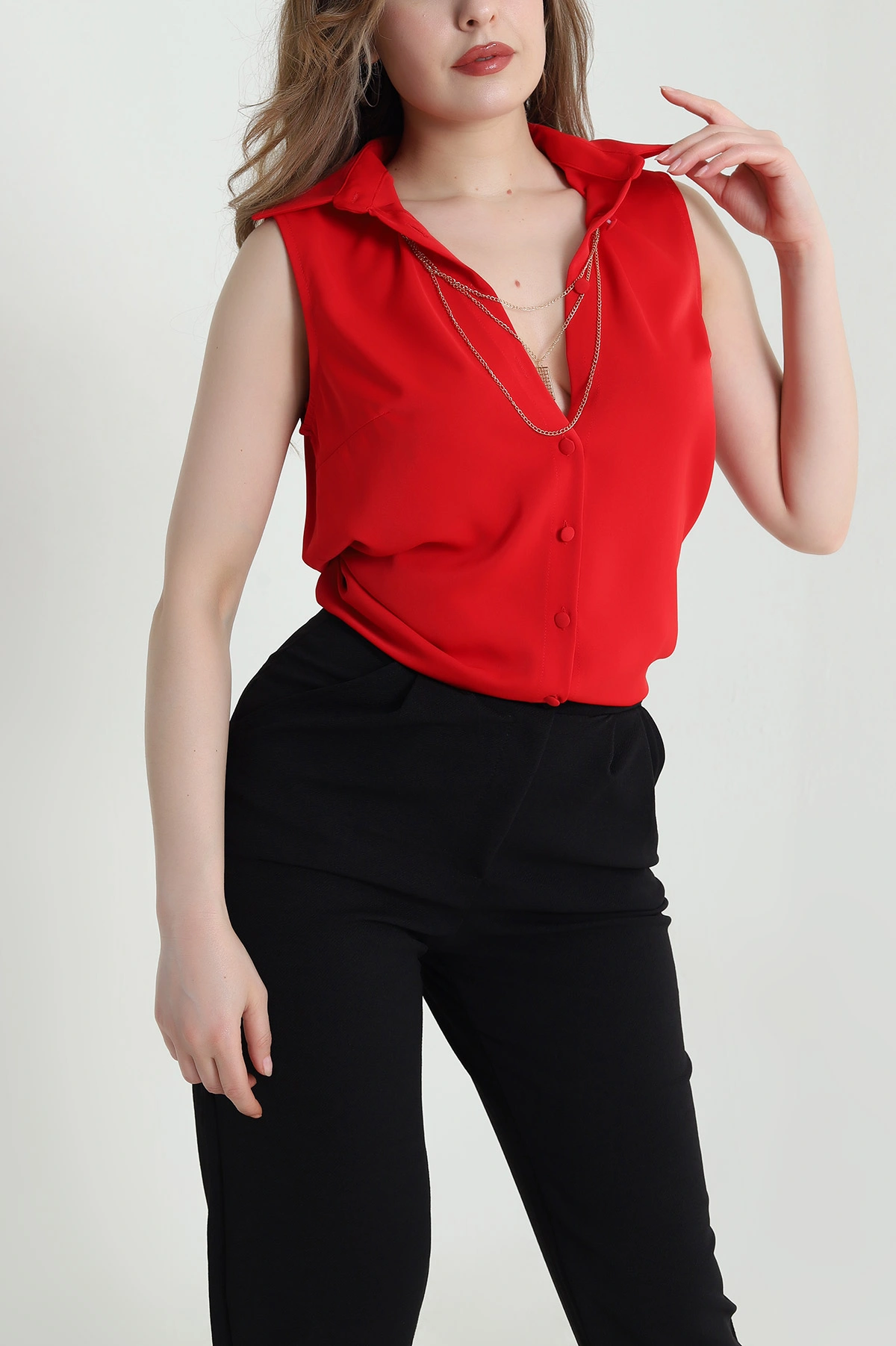 Kırmızı Kolye Detay Düğmeli Jessica Kadın Bluz 459478
