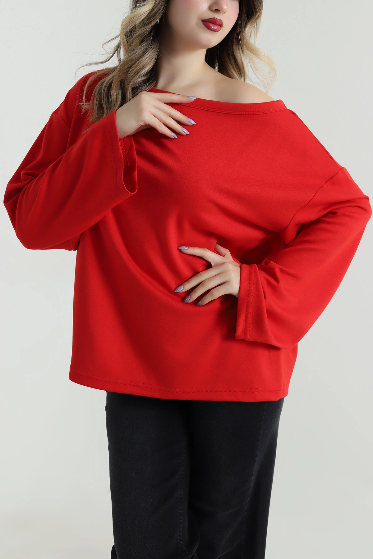 Kırmızı Modal Kayık Yaka Kadın Bluz 496120