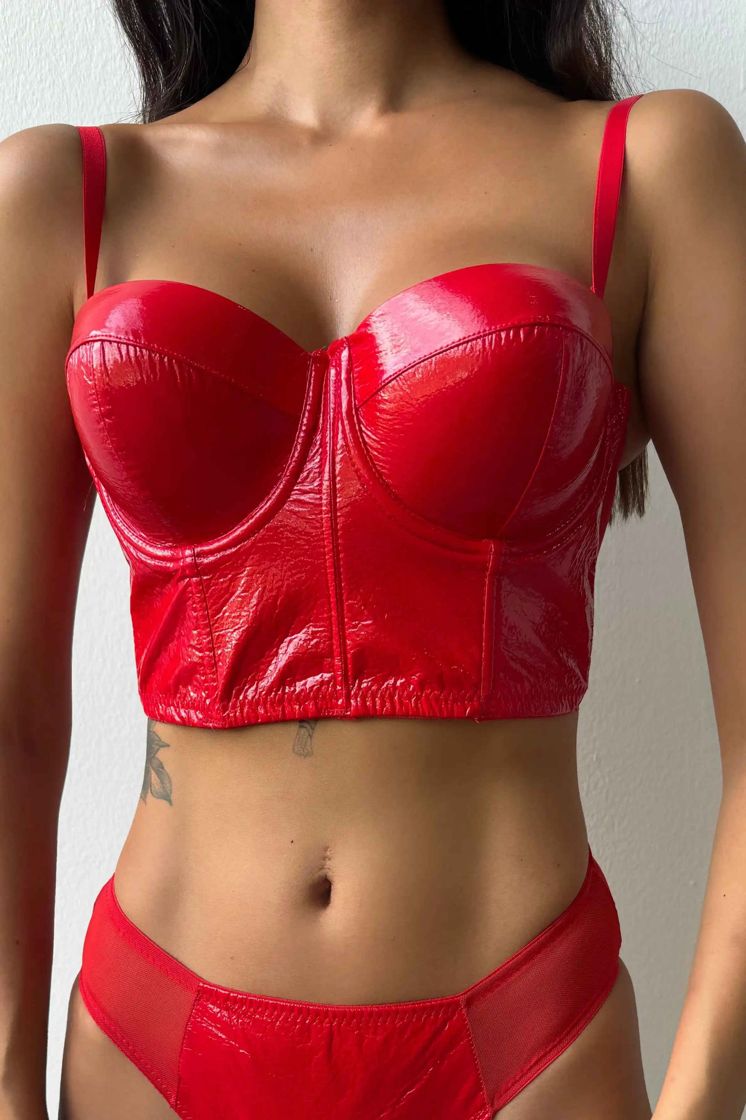 Kırmızı Parlak 680 Agnes Destekli Büstiyer Takım 290300
