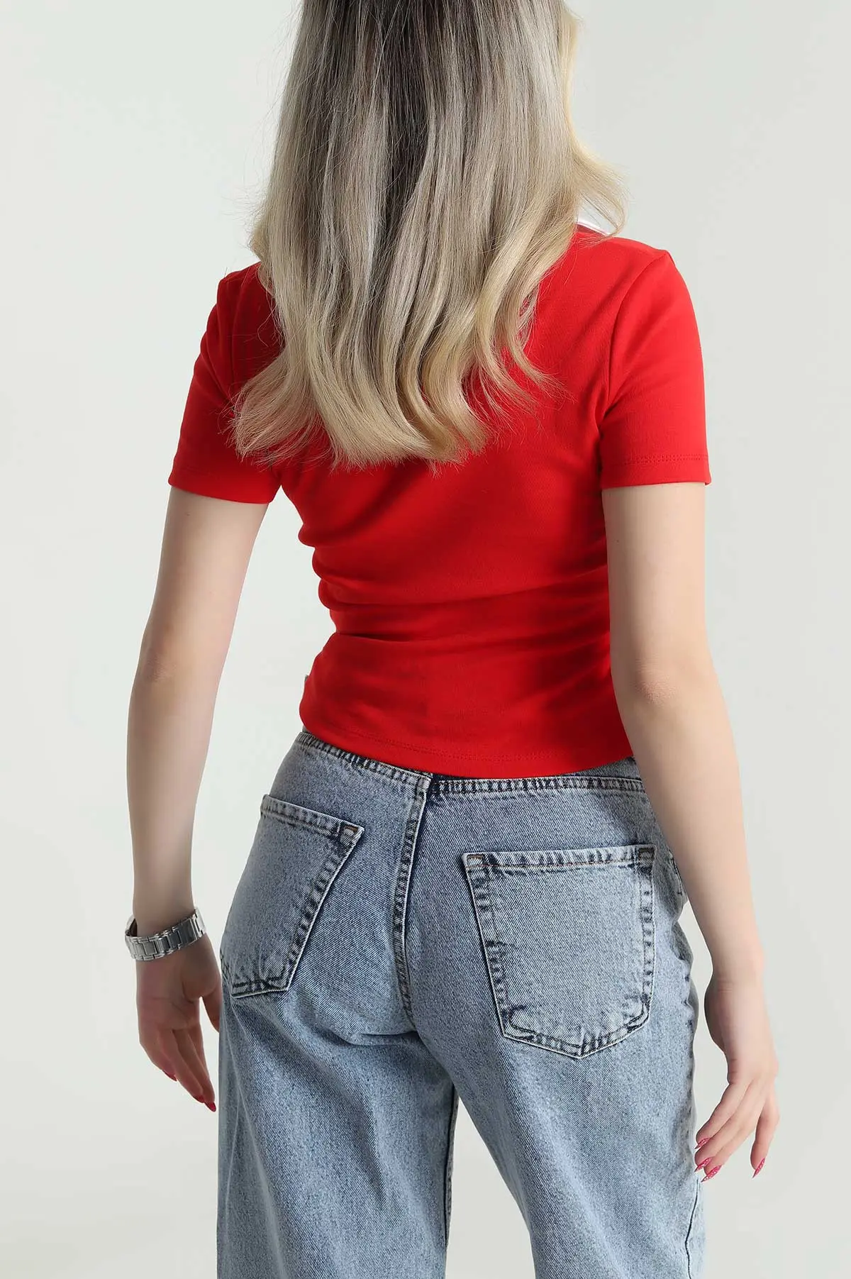 Kırmızı Polo Yaka Kompak Kadın Tişört 475338