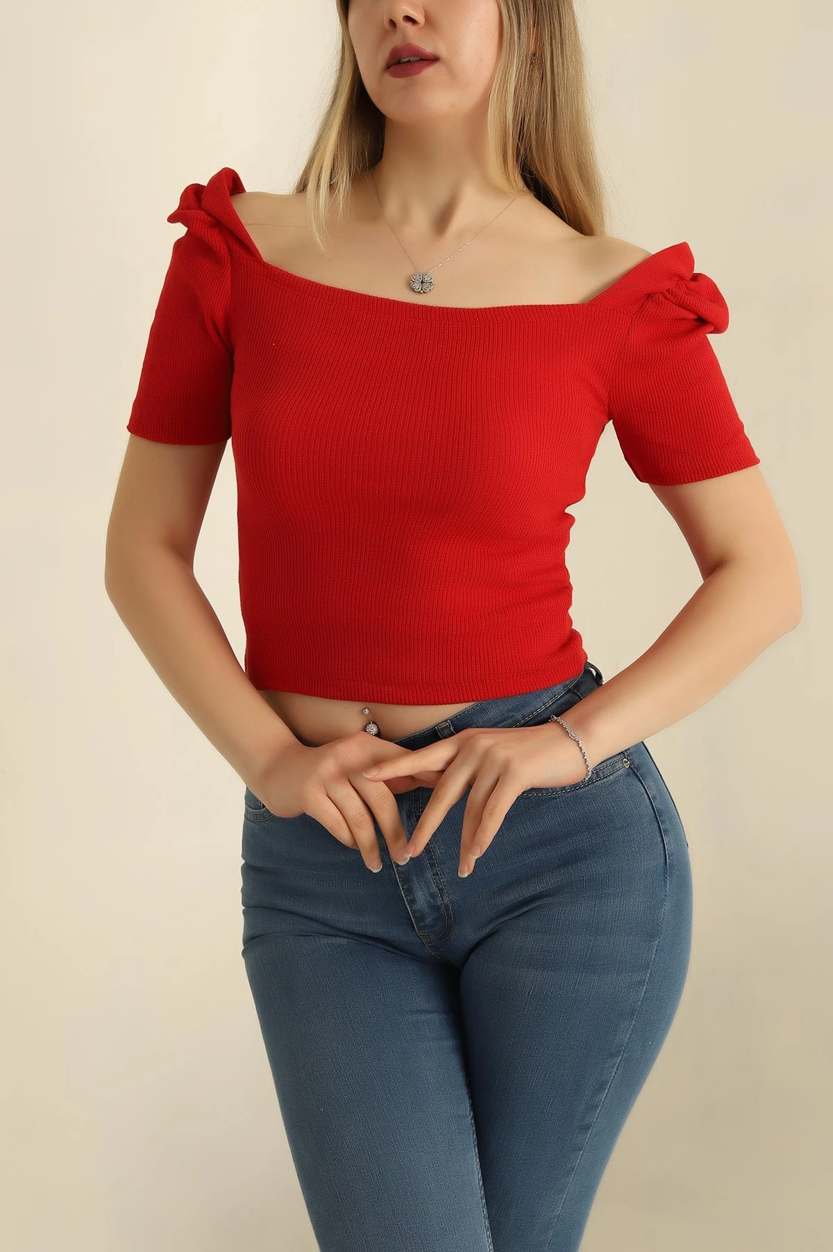 Kırmızı Prenses Kol Fitilli Bluz 258783