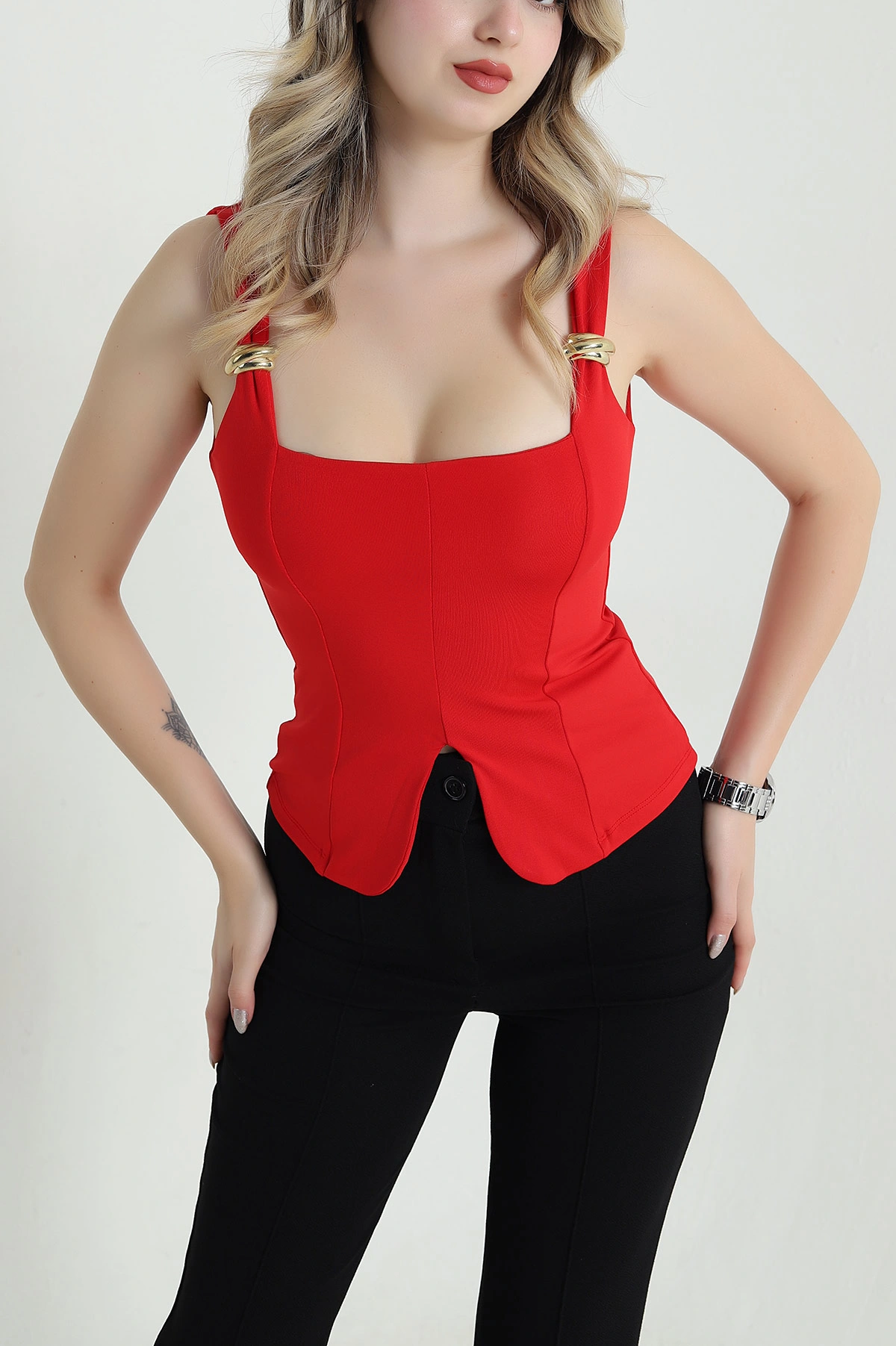 Kırmızı Scuba Kolsuz Kadın Bluz 470574