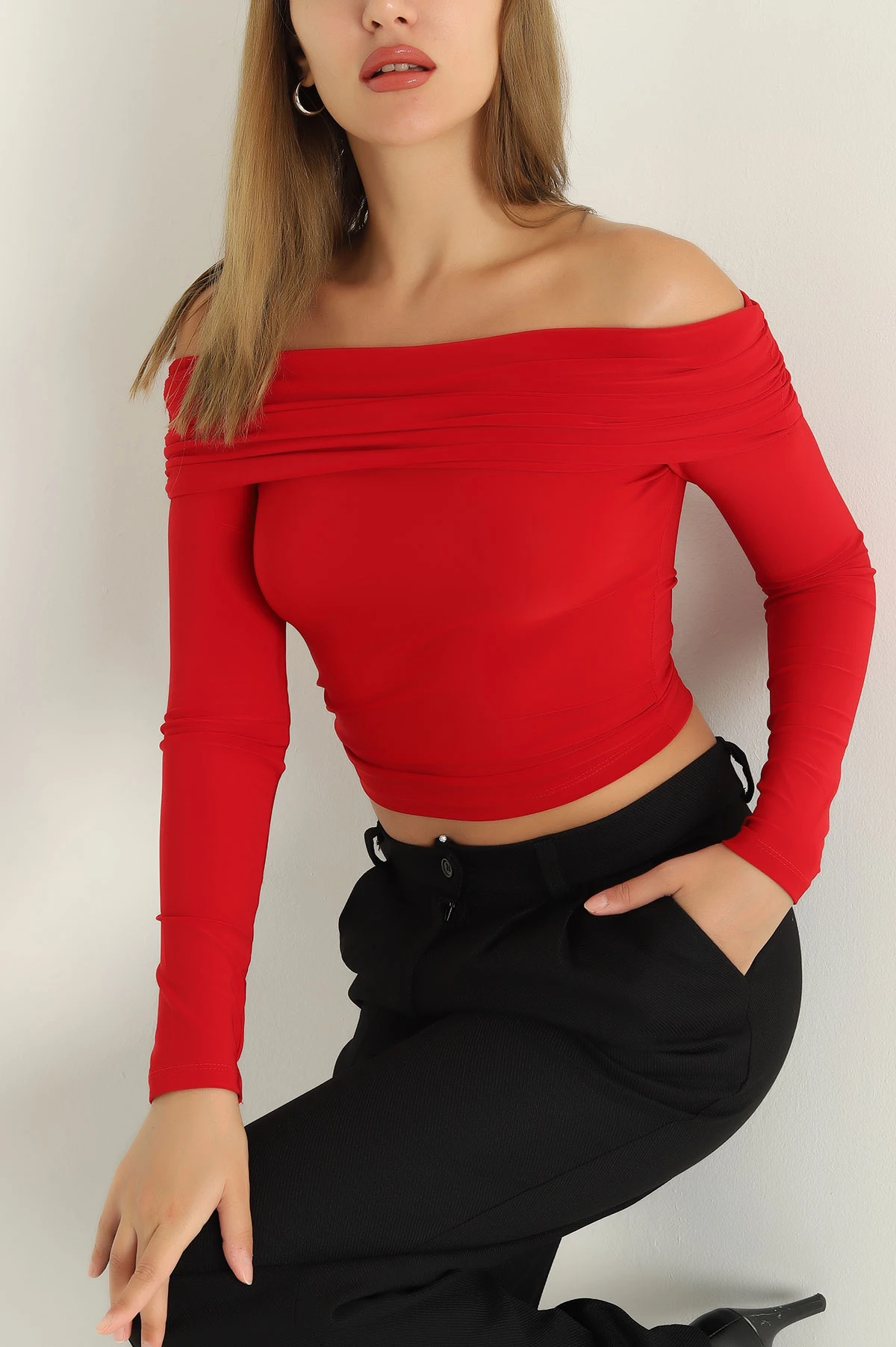 Kırmızı Sendy Kumaş Madonna Bluz 294433
