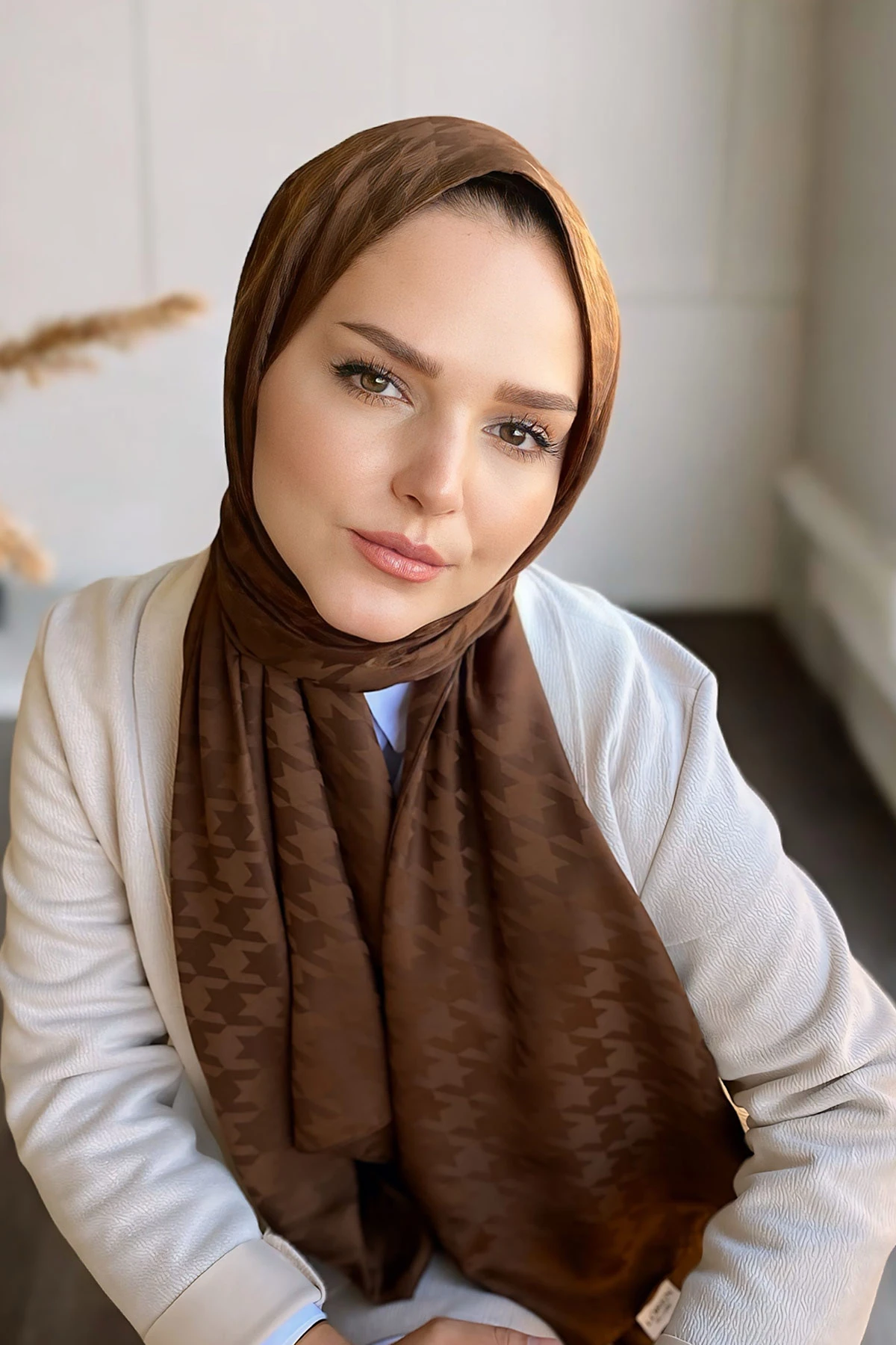 Koyu Kahve 180x70 Jakar İpeksi Kazayağı Desen Şal 285157