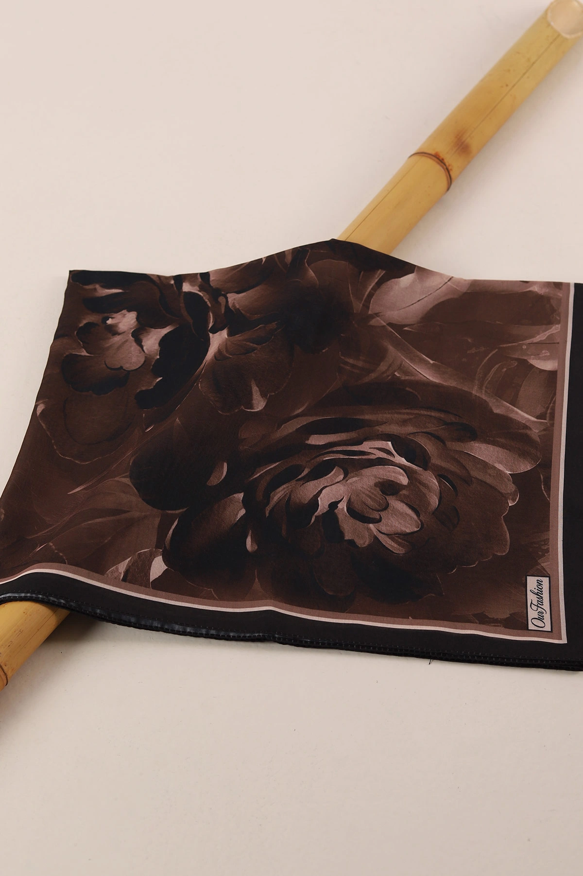 Koyu Kahve 75x180 Cm Our Fashion Dijital Baskılı Desenli Soft Şal 408591