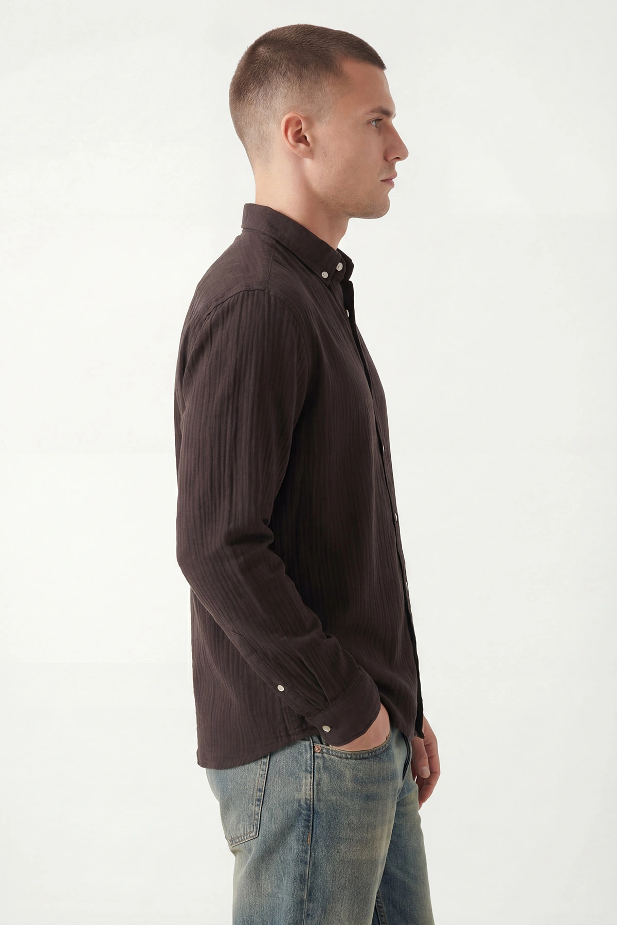 Koyu Kahve Relaxed Fit Müslin Keten Ata Yaka Erkek Gömlek 435741