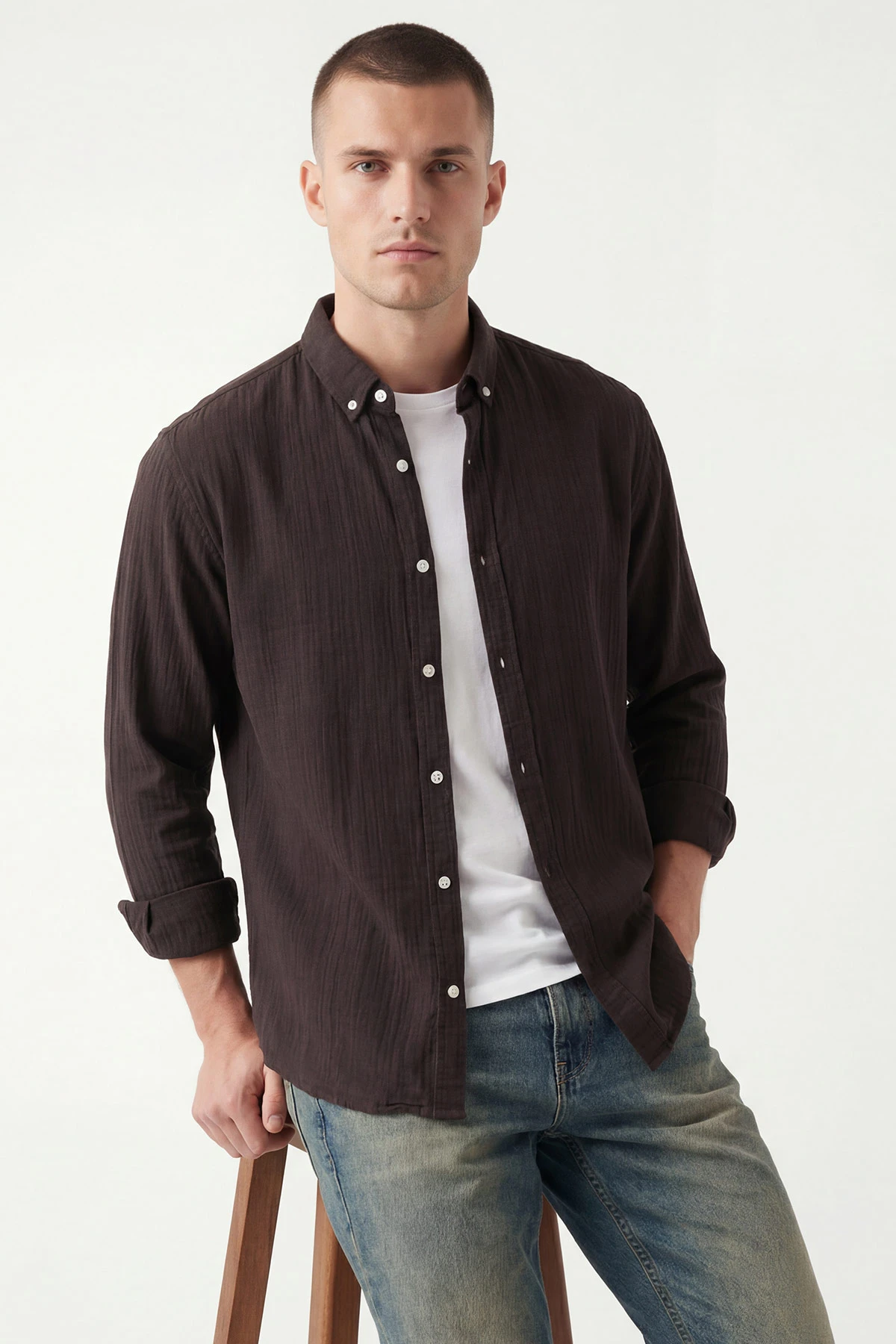 Koyu Kahve Relaxed Fit Müslin Keten Ata Yaka Erkek Gömlek 435741