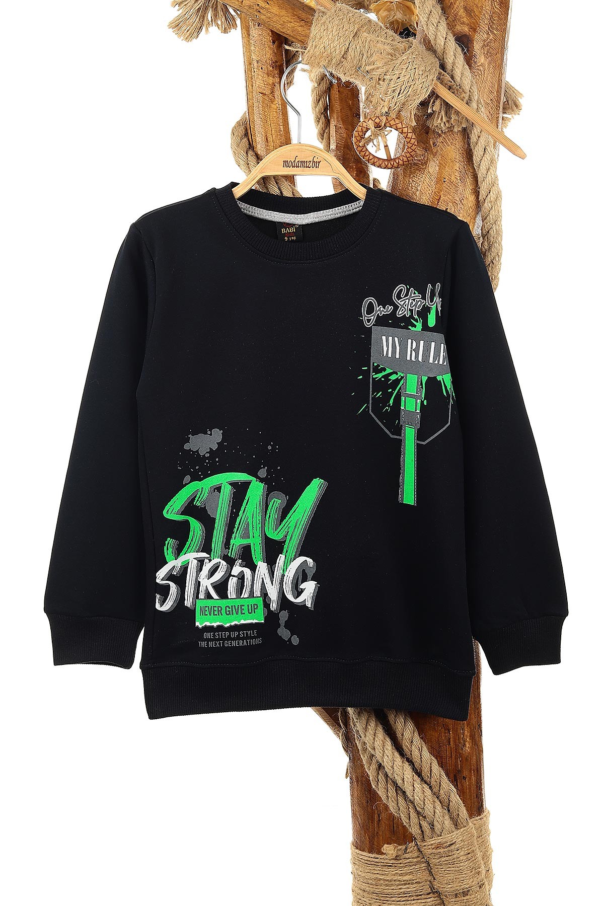 Koyu Lacivert (9-12 Yaş) Stay Strong Baskılı Erkek Çocuk Sweat 150907