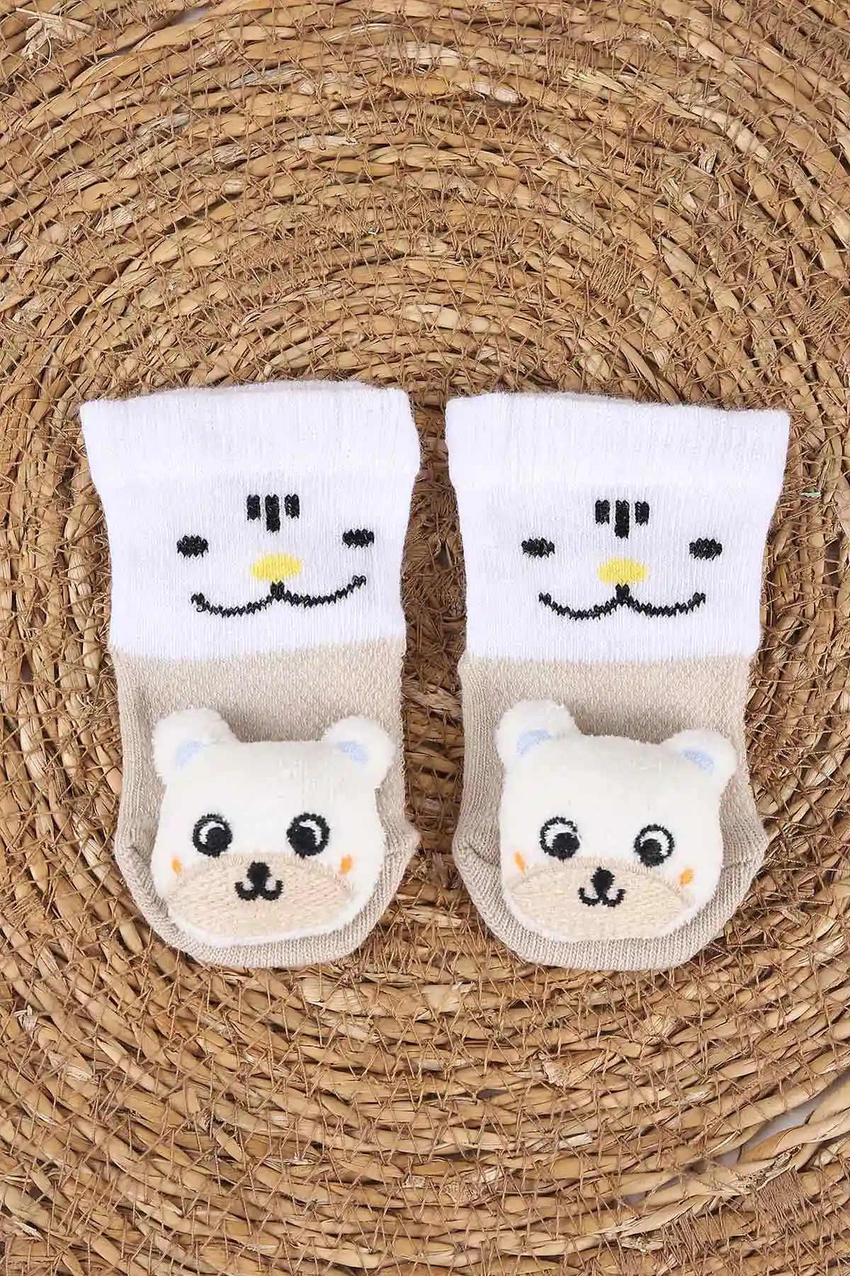 Krem (0-6 Ay) Oyuncaklı Erkek Bebek Çorap 467454