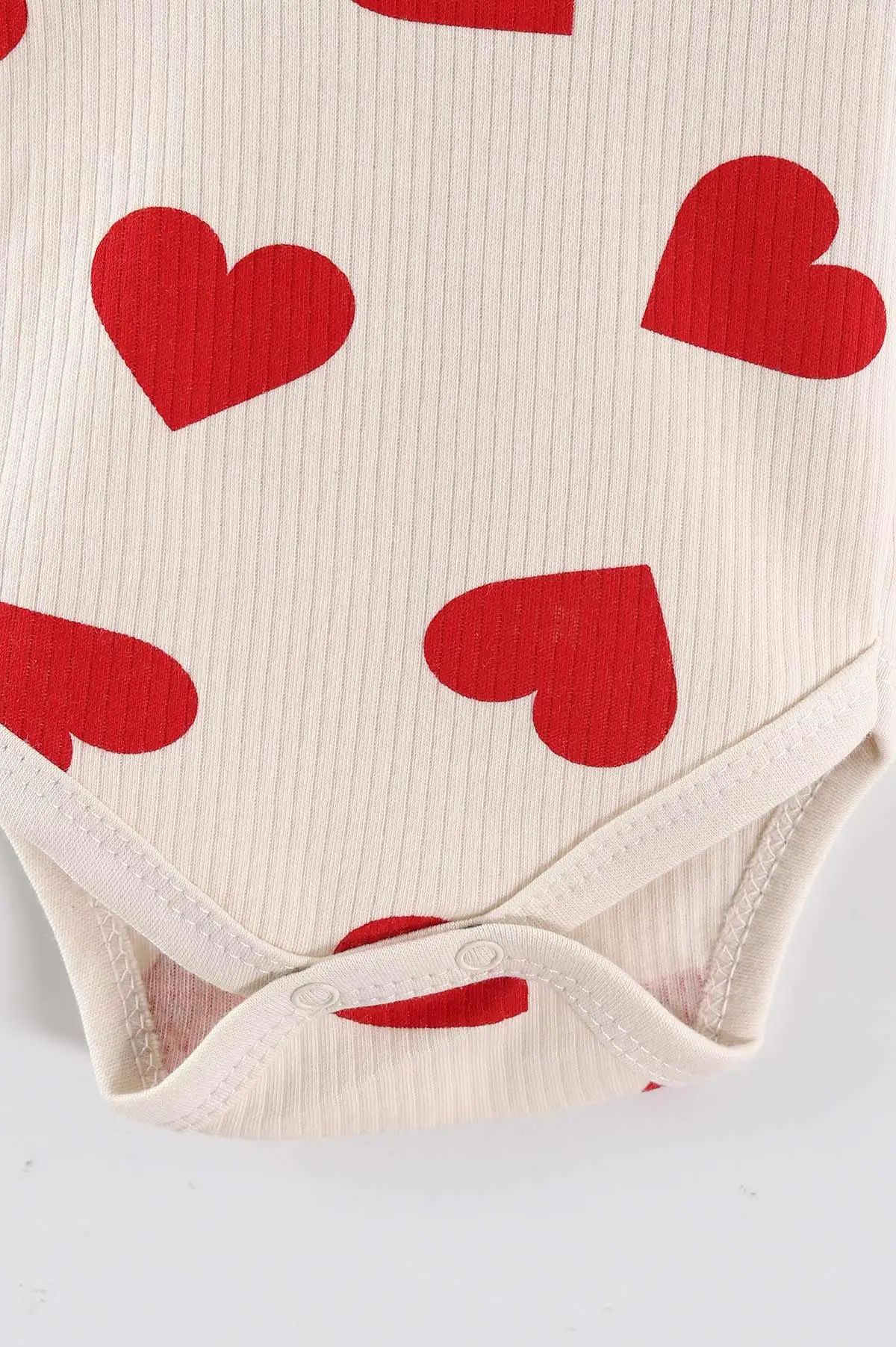 Krem (0-9 Ay) Büyük Kalp Basklı Kız Bebek Çıtçıtlı Badi 441442