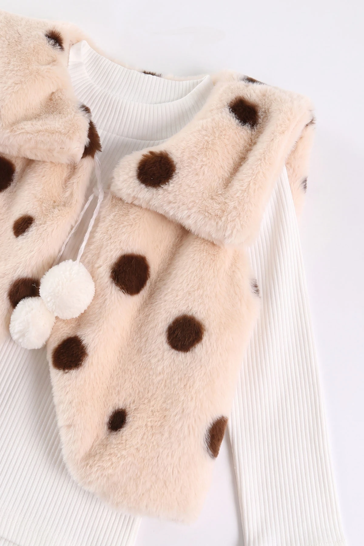 Krem (2-6 Yaş) Peluş Yelekli Kadife Pantolonlu Kız Çocuk 3'lü Takım 491148