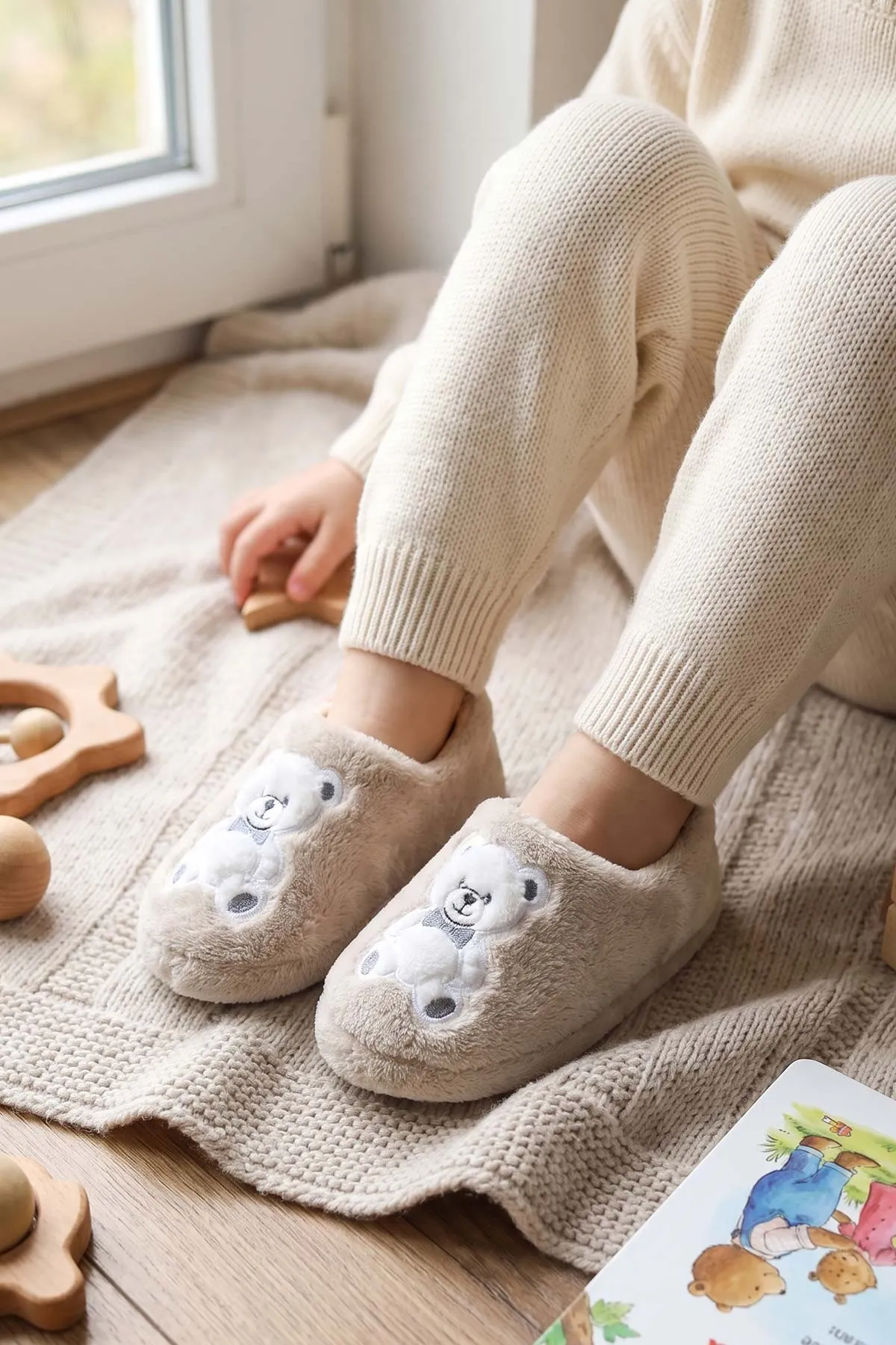 Krem ( 25 - 30 ) Peluş Figürlü Çocuk Panduf 496289