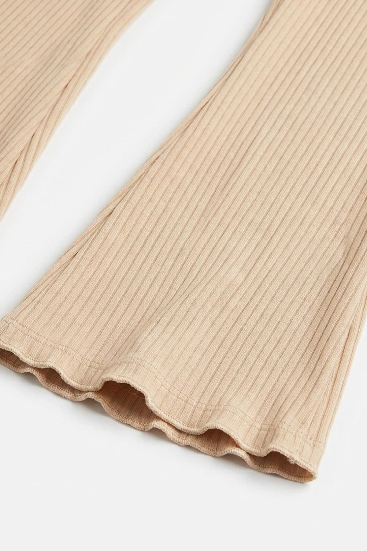 Krem (3-8 Yaş) Çiçek Baskılı 2 İp Sweatli Fitilii Bol Paça Taytlı Kız Çocuk Mevsimlik Takım 484944