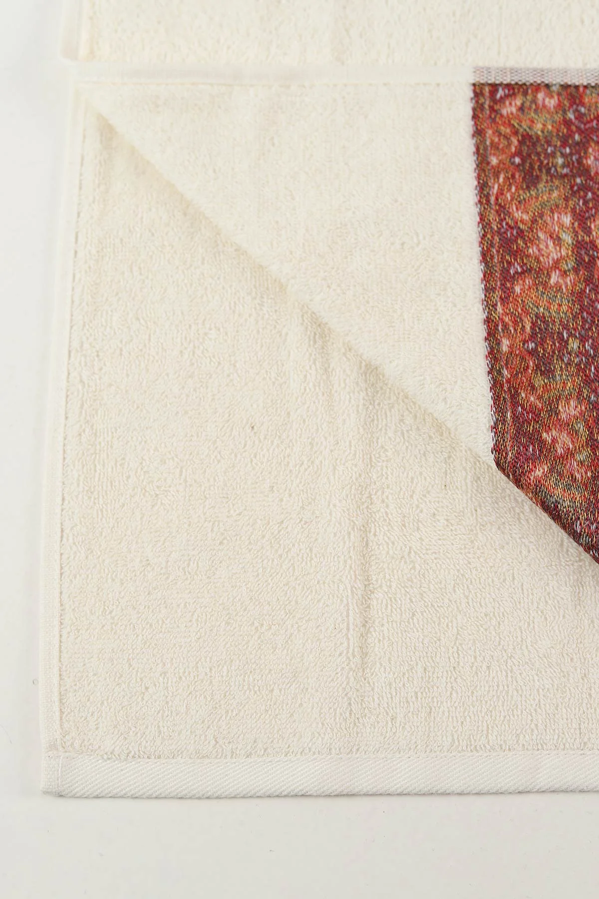 Krem 50x90 Cm Nakışlı Desenli Kilim Havlu 460421
